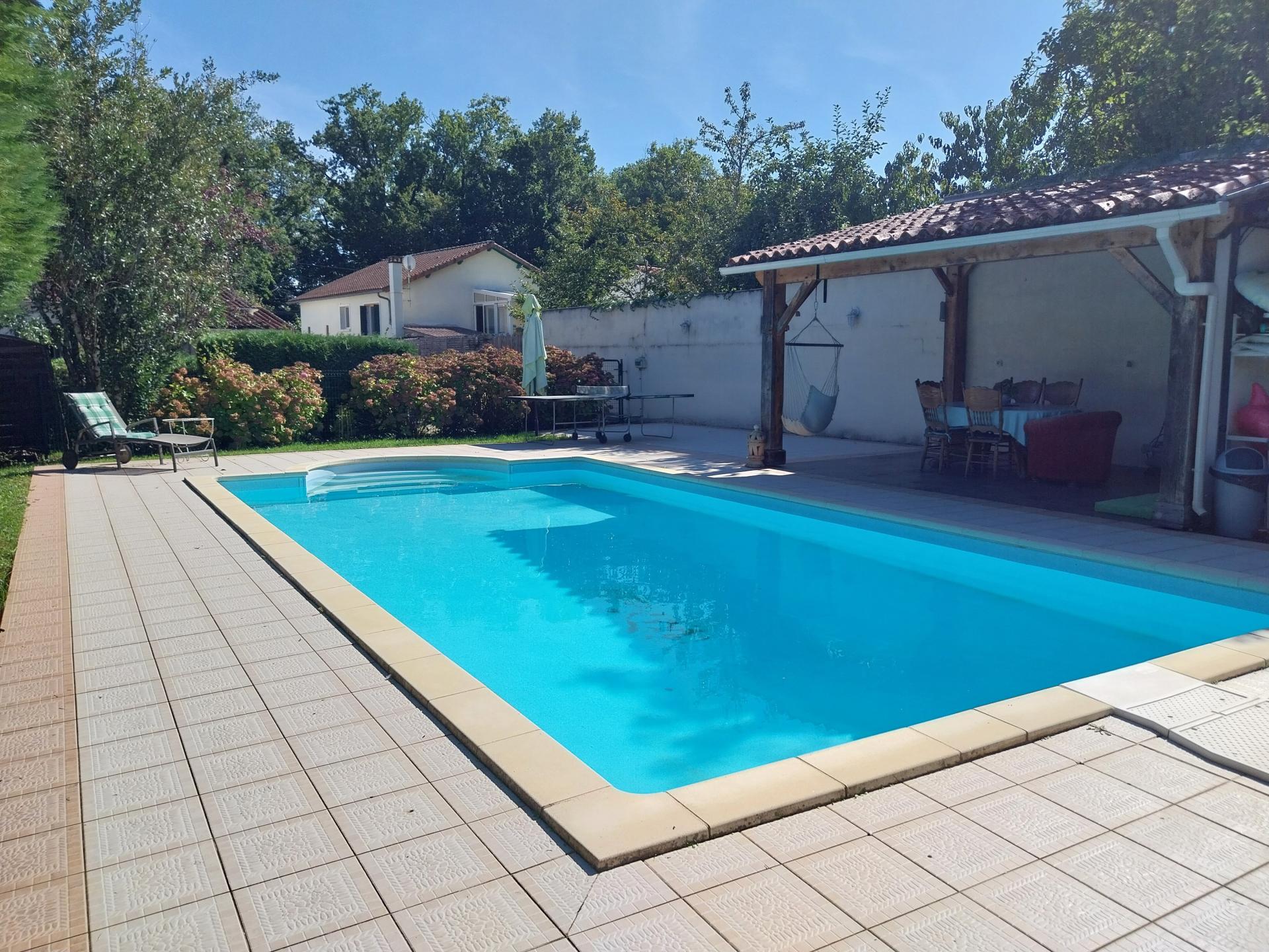 Miniature photo - 3 / 16