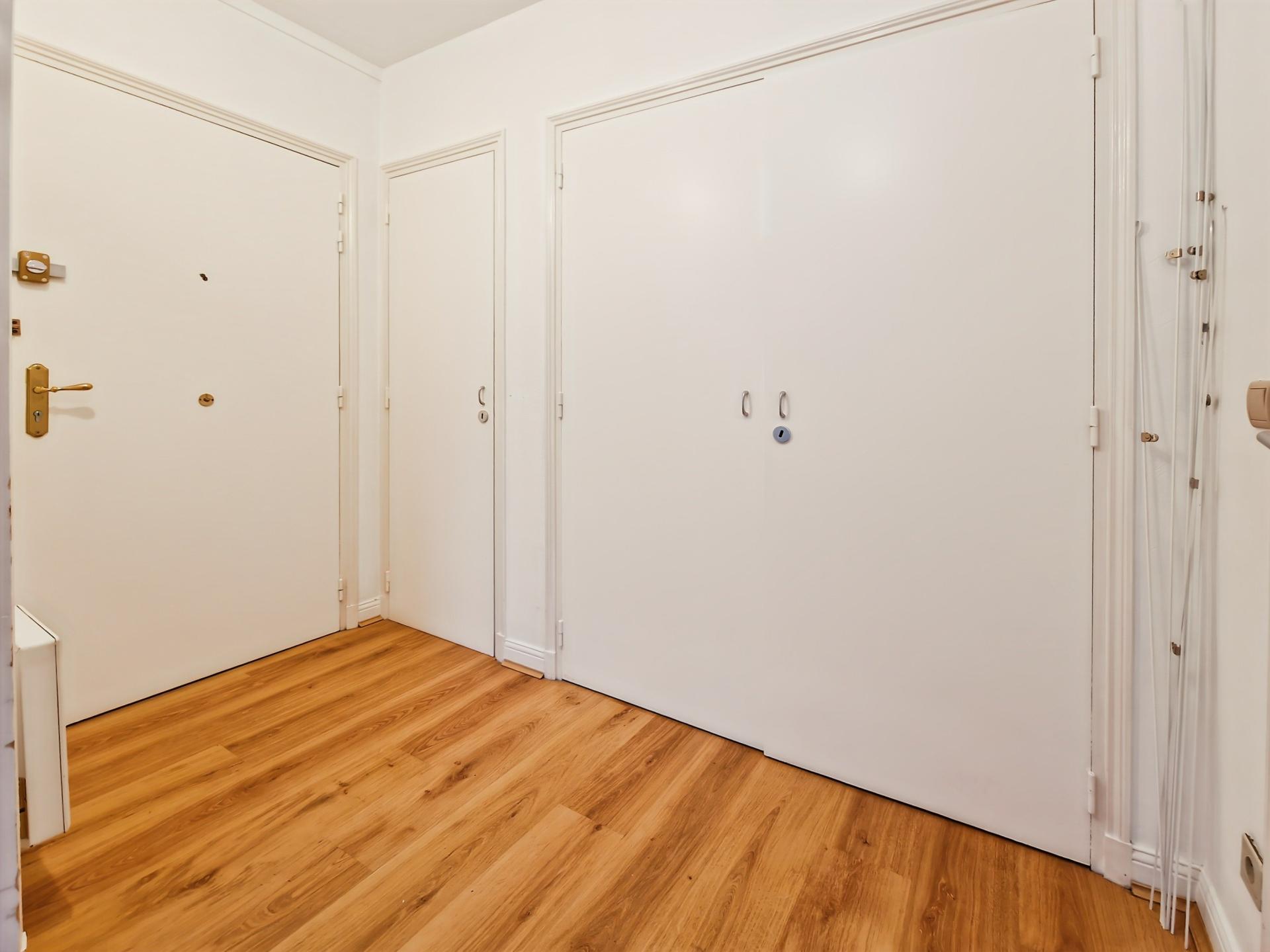 Miniature photo - 4 / 9