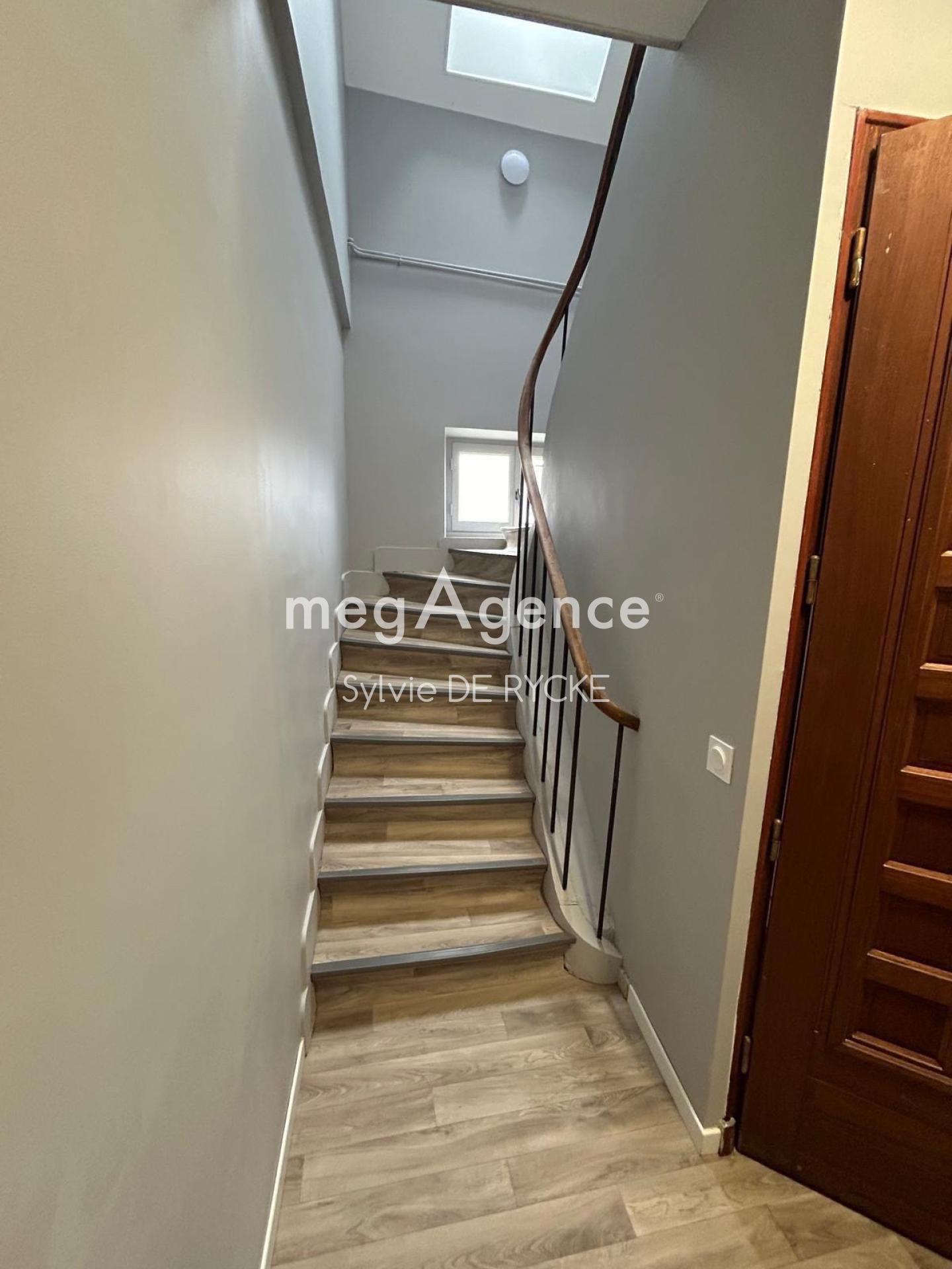 Miniature photo - 12 / 13