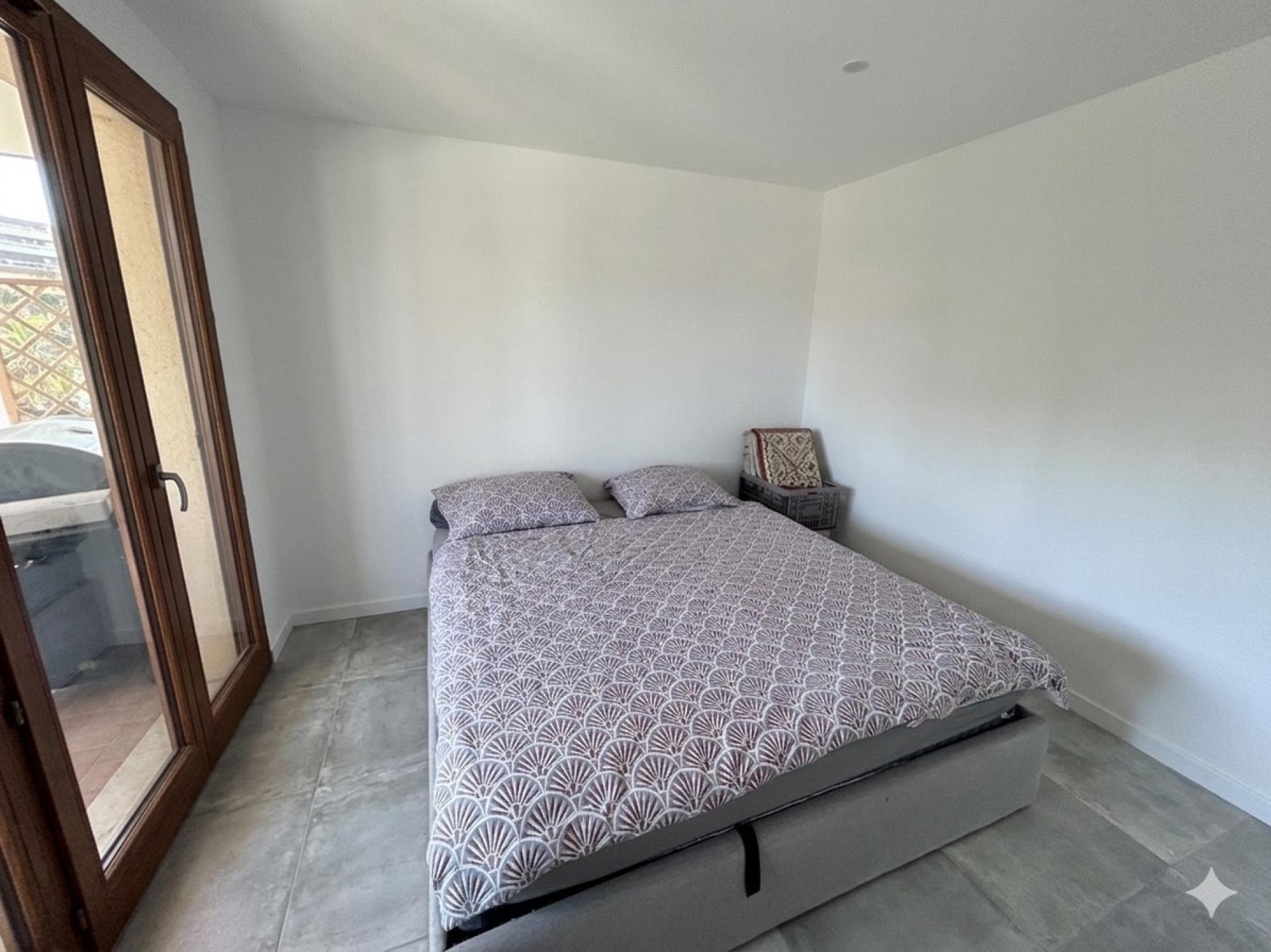 Miniature photo - 4 / 5