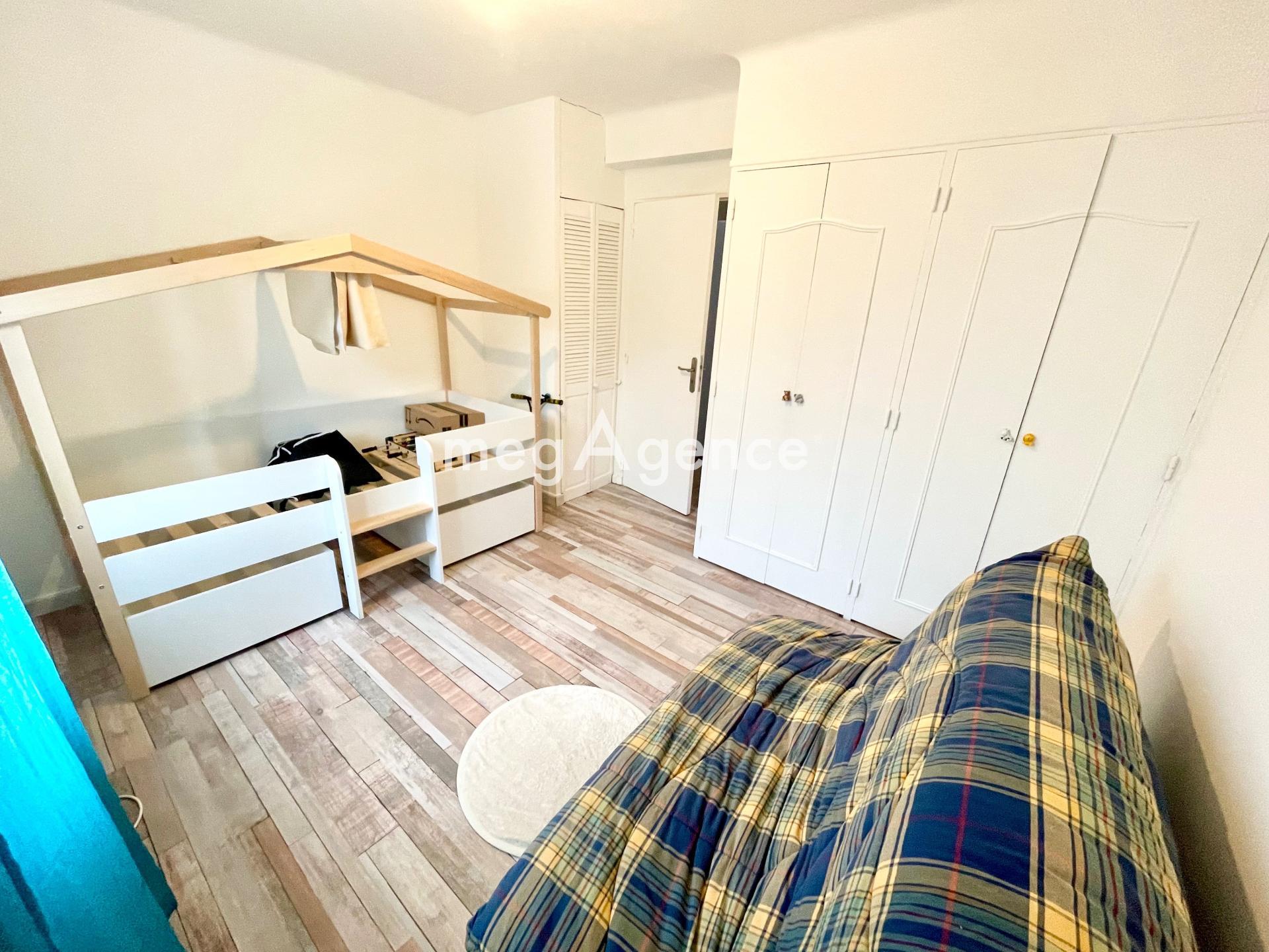 Miniature photo - 13 / 15