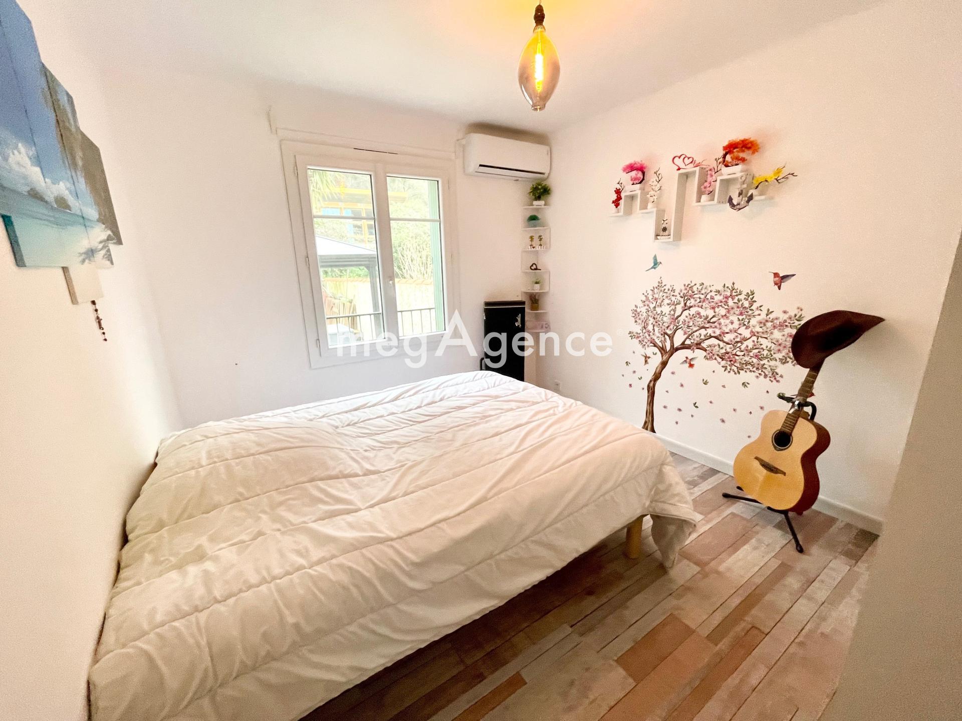 Miniature photo - 12 / 15