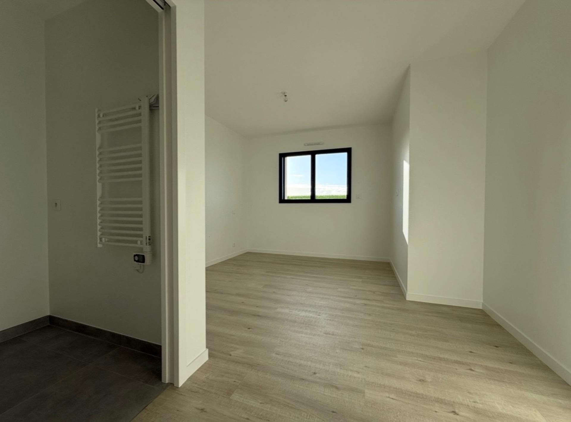 Miniature photo - 8 / 15