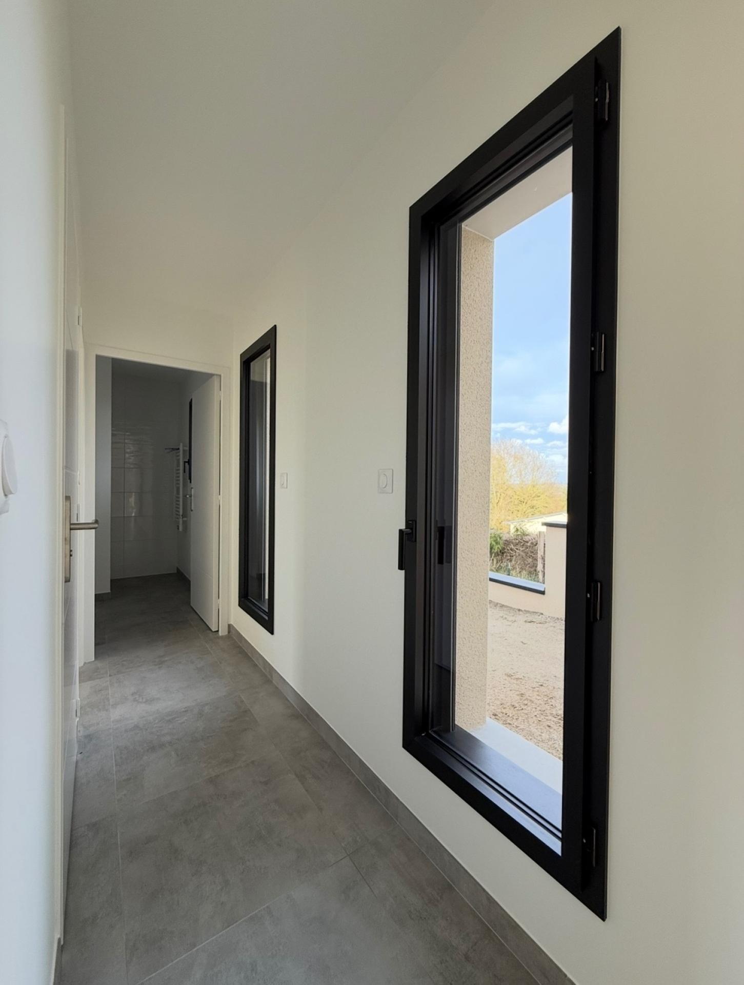 Miniature photo - 7 / 15