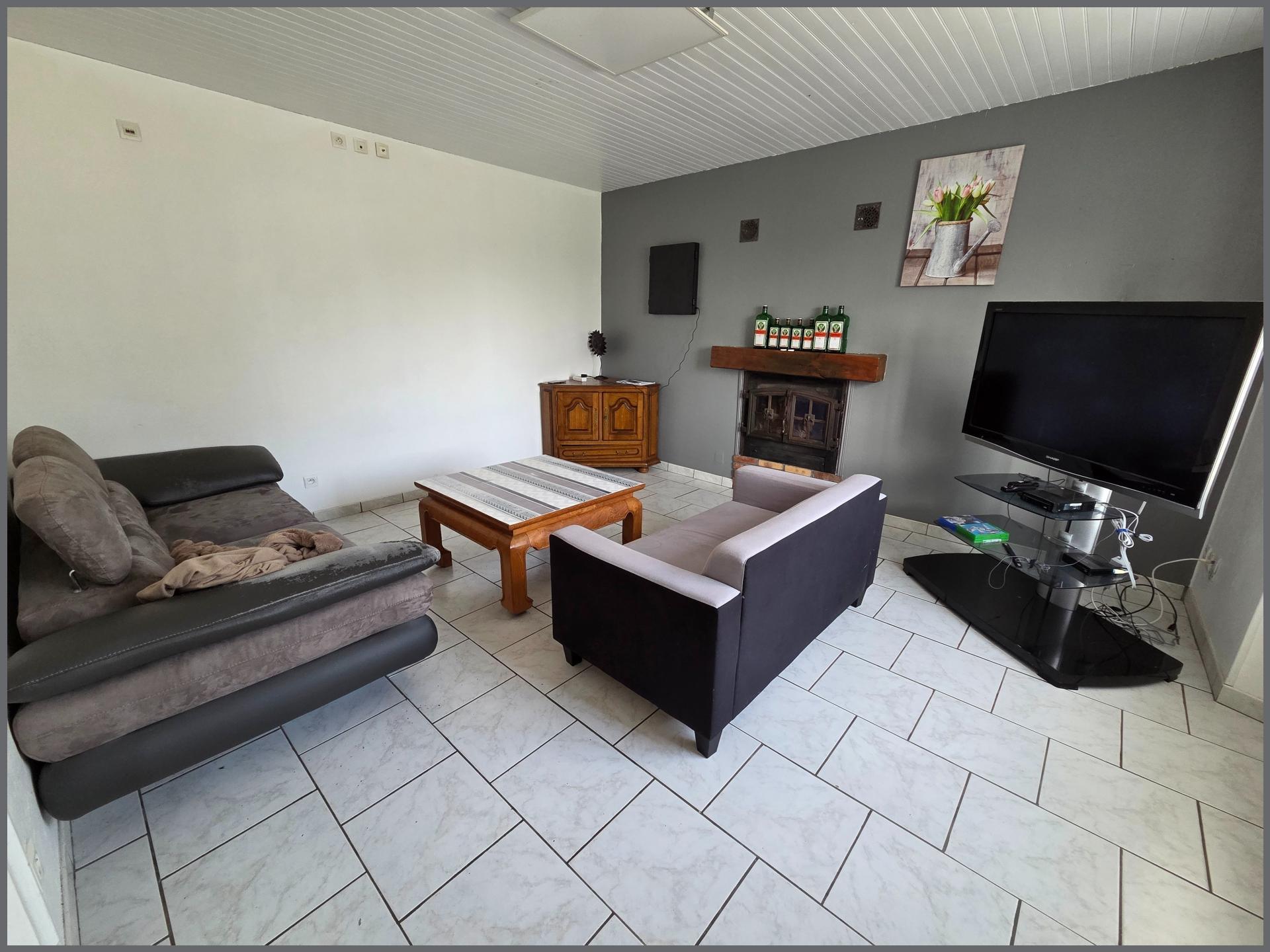 Miniature photo - 2 / 17