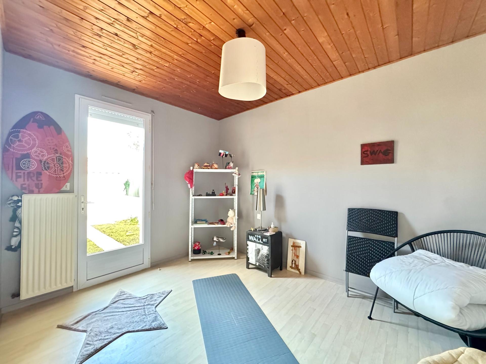 Miniature photo - 2 / 11