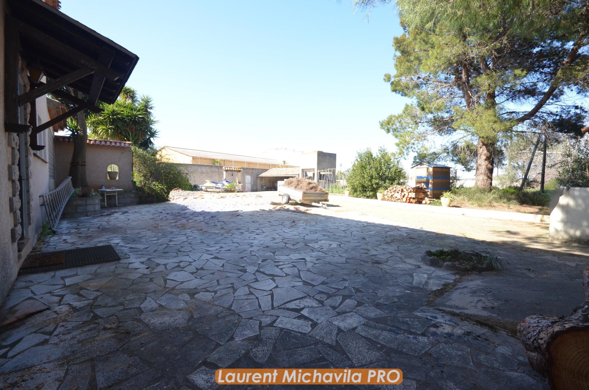 Miniature photo - 18 / 19