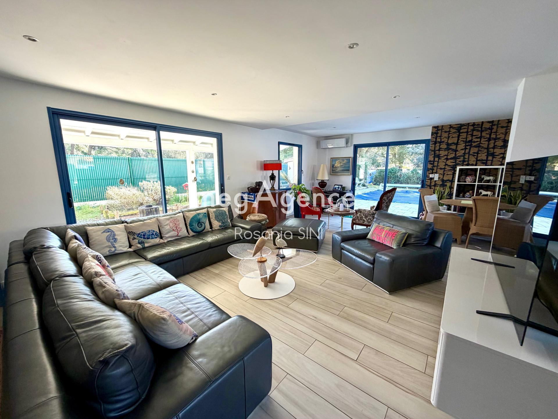 Miniature photo - 3 / 16