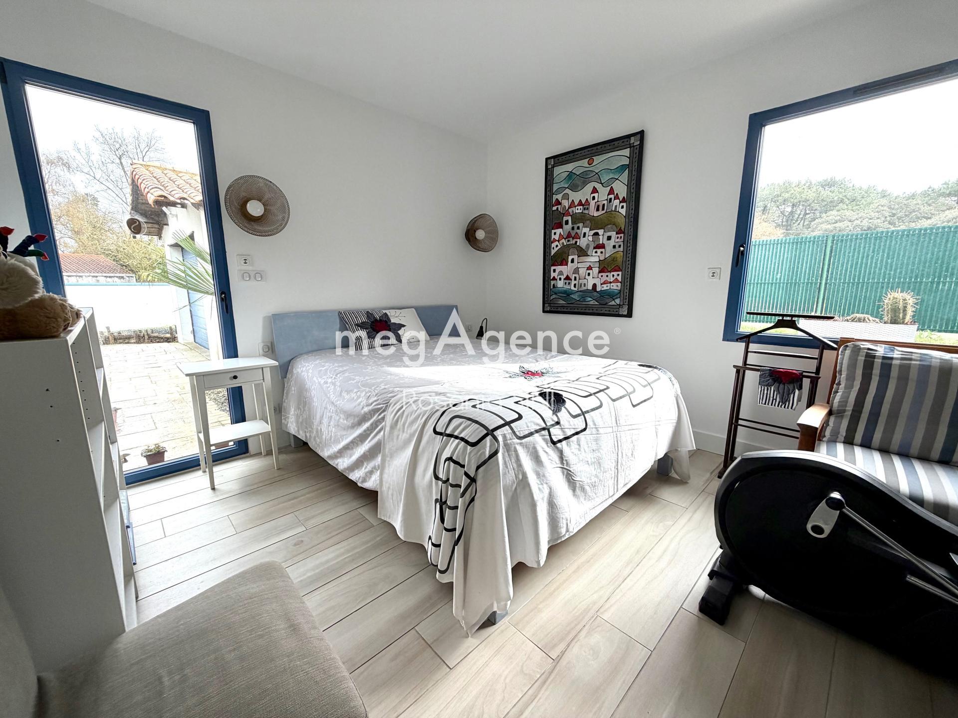 Miniature photo - 11 / 16