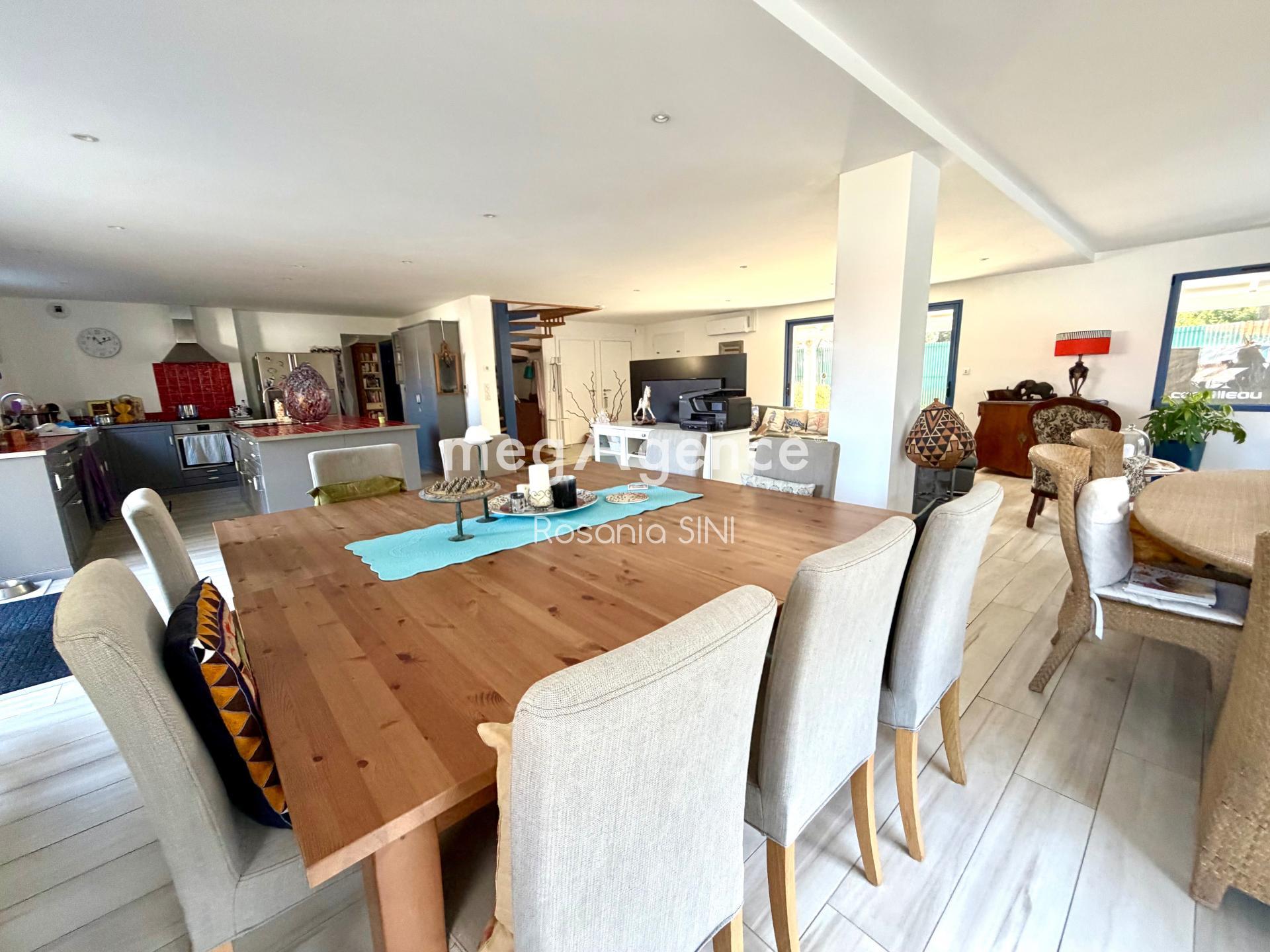 Miniature photo - 6 / 16