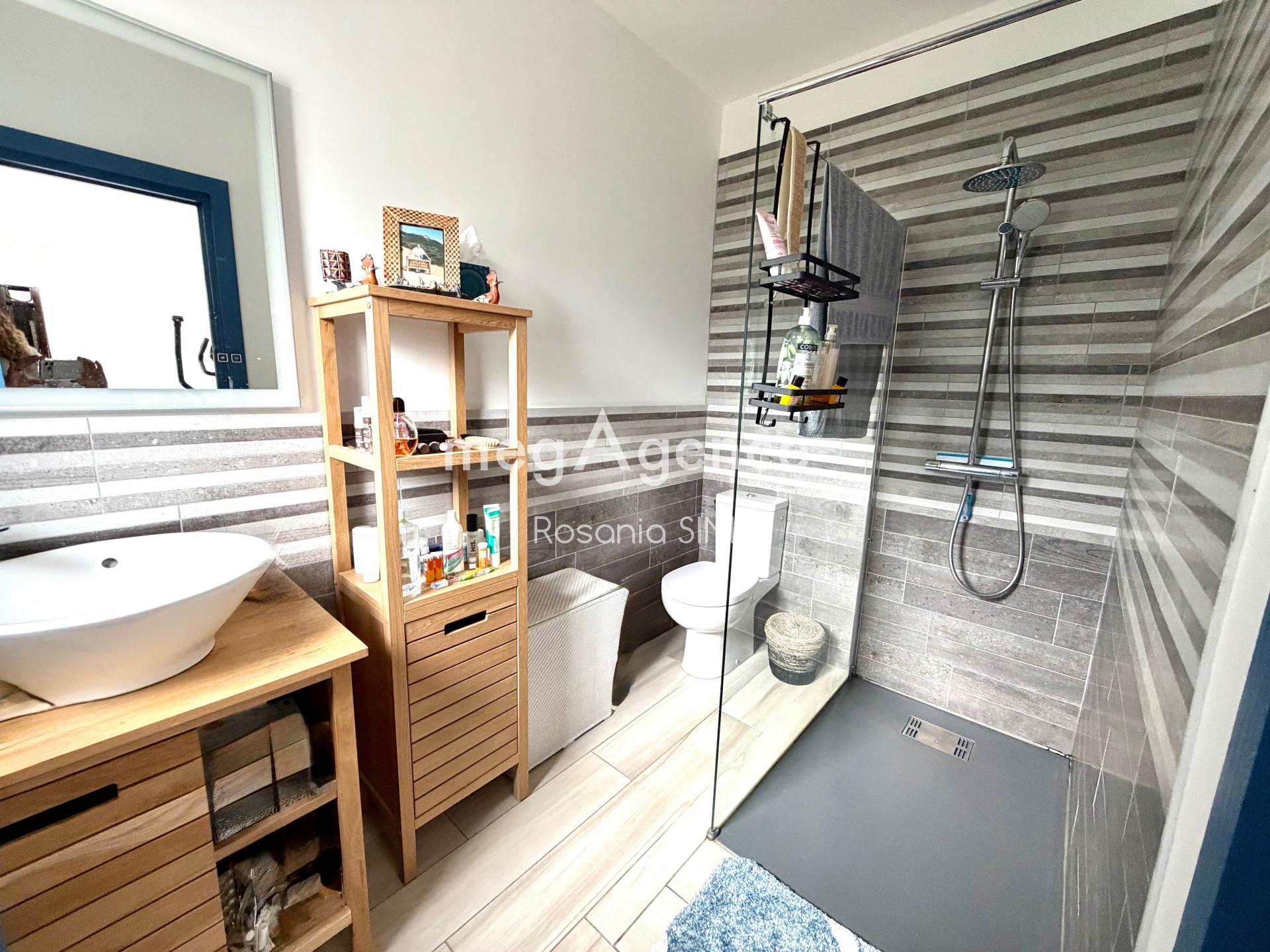 Miniature photo - 9 / 16