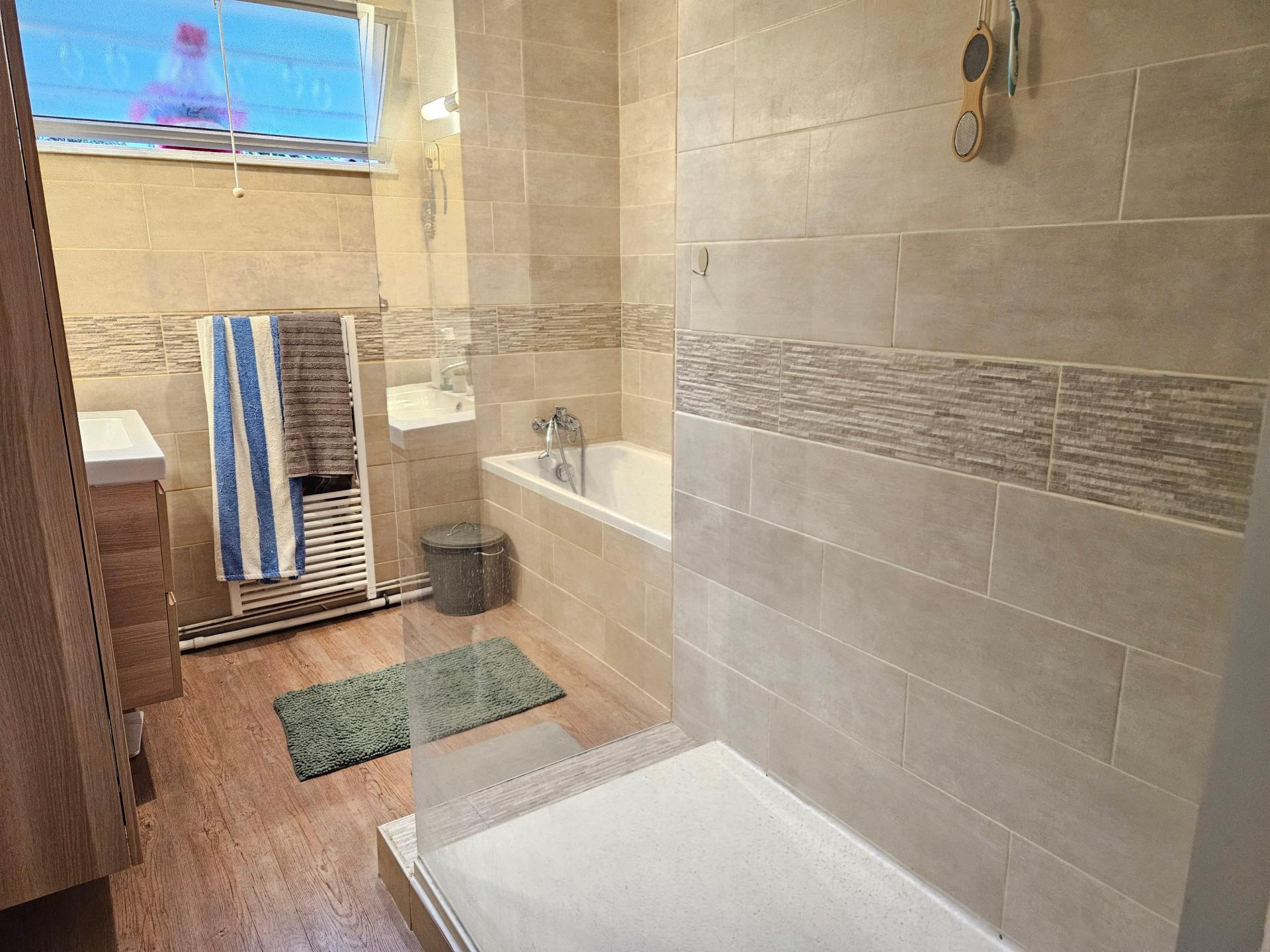 Miniature photo - 7 / 9