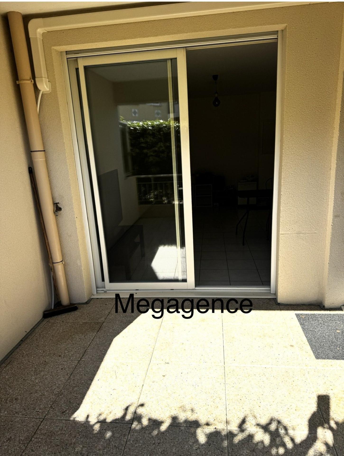 Miniature photo - 8 / 11