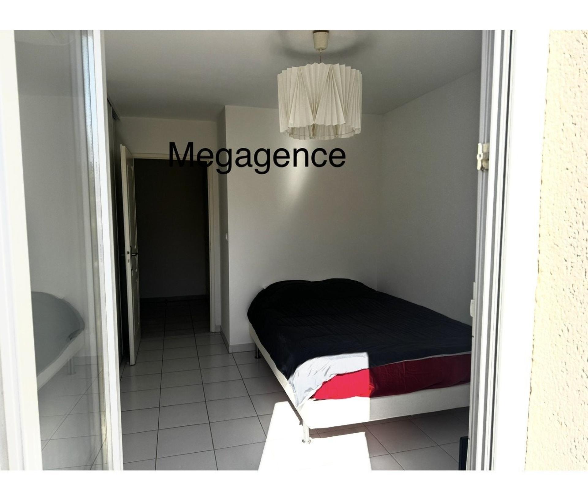 Miniature photo - 2 / 11