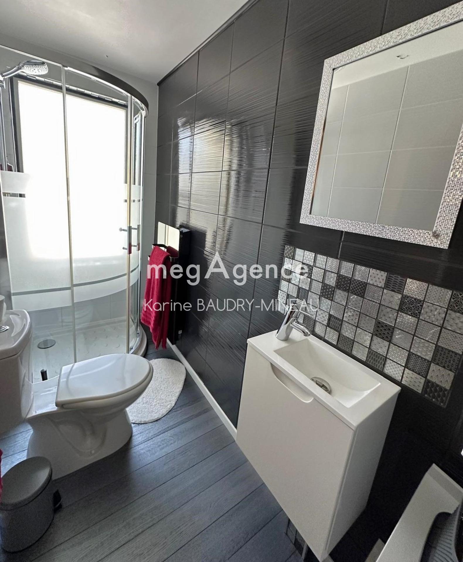 Miniature photo - 13 / 16