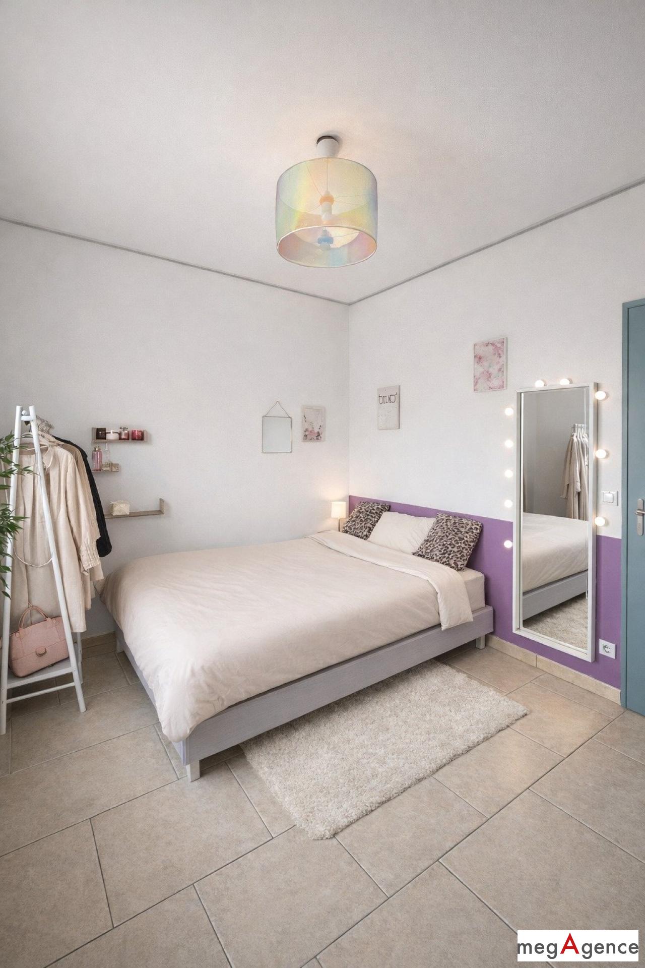 Miniature photo - 6 / 10