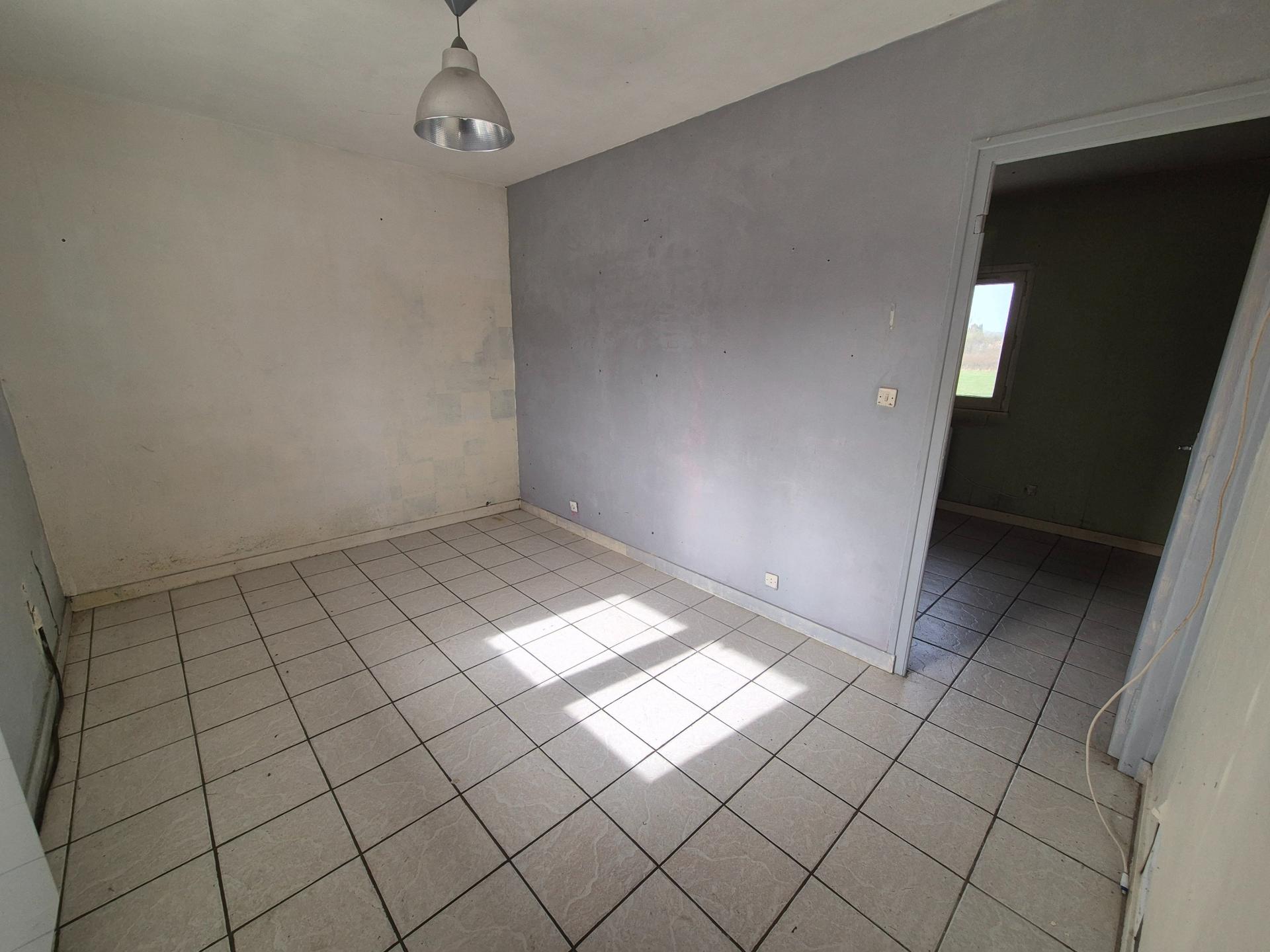 Miniature photo - 10 / 20