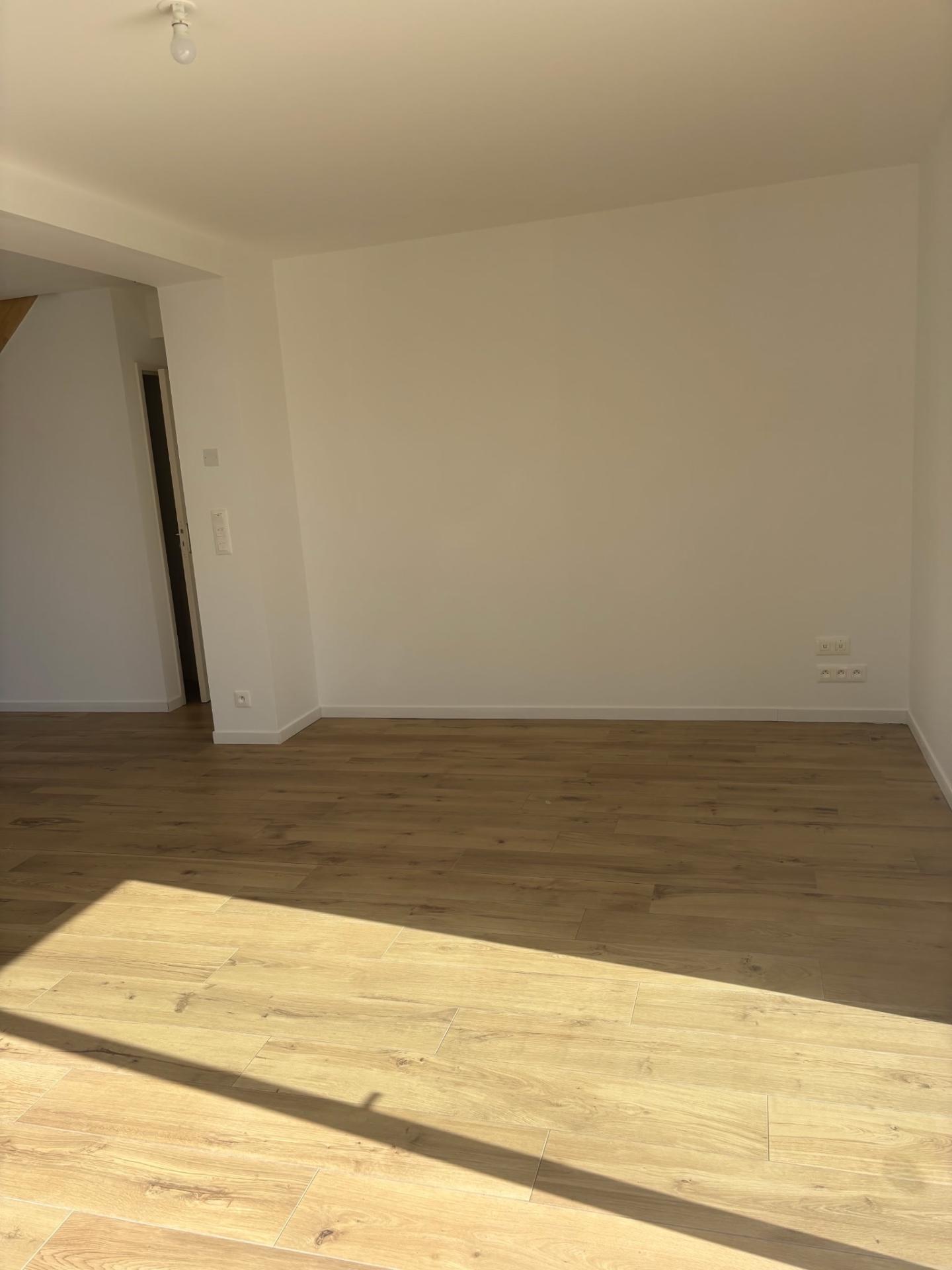 Miniature photo - 5 / 12