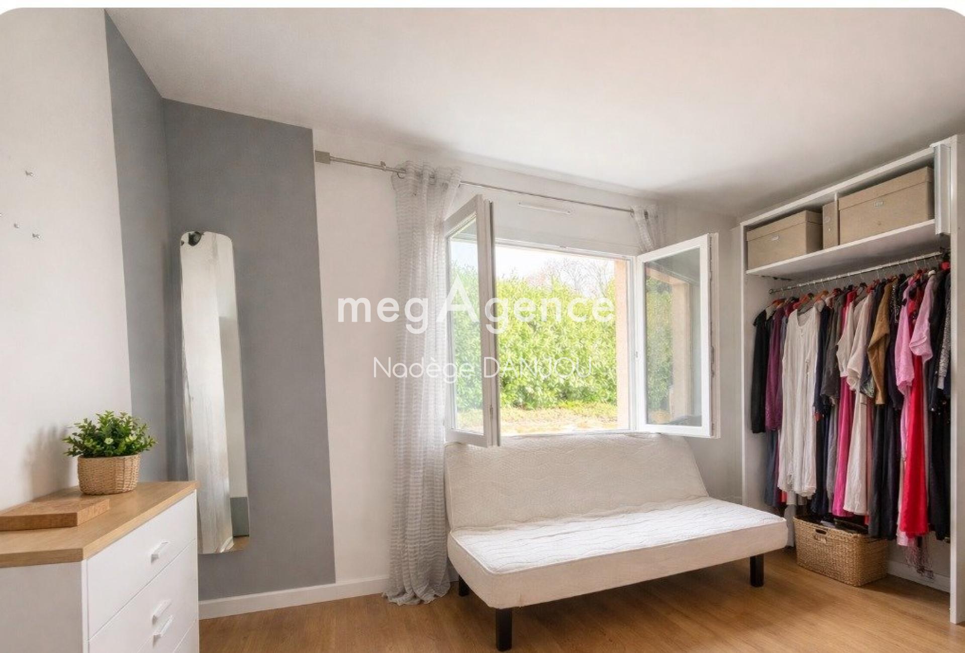 Miniature photo - 6 / 6