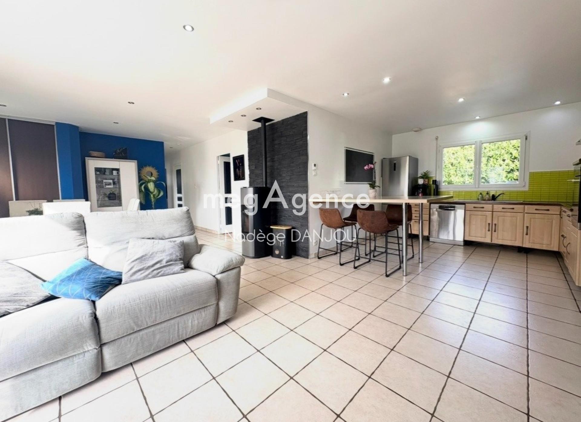 Miniature photo - 2 / 6