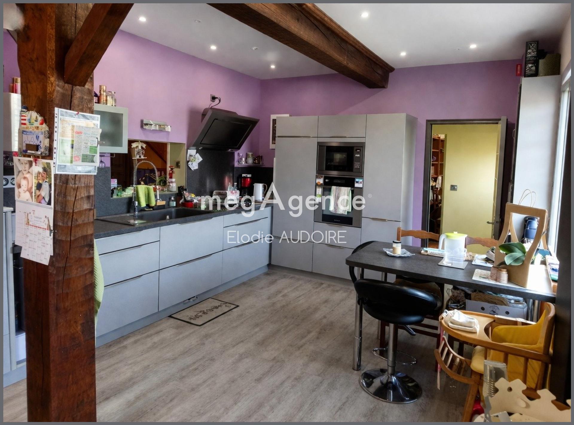 Miniature photo - 2 / 10