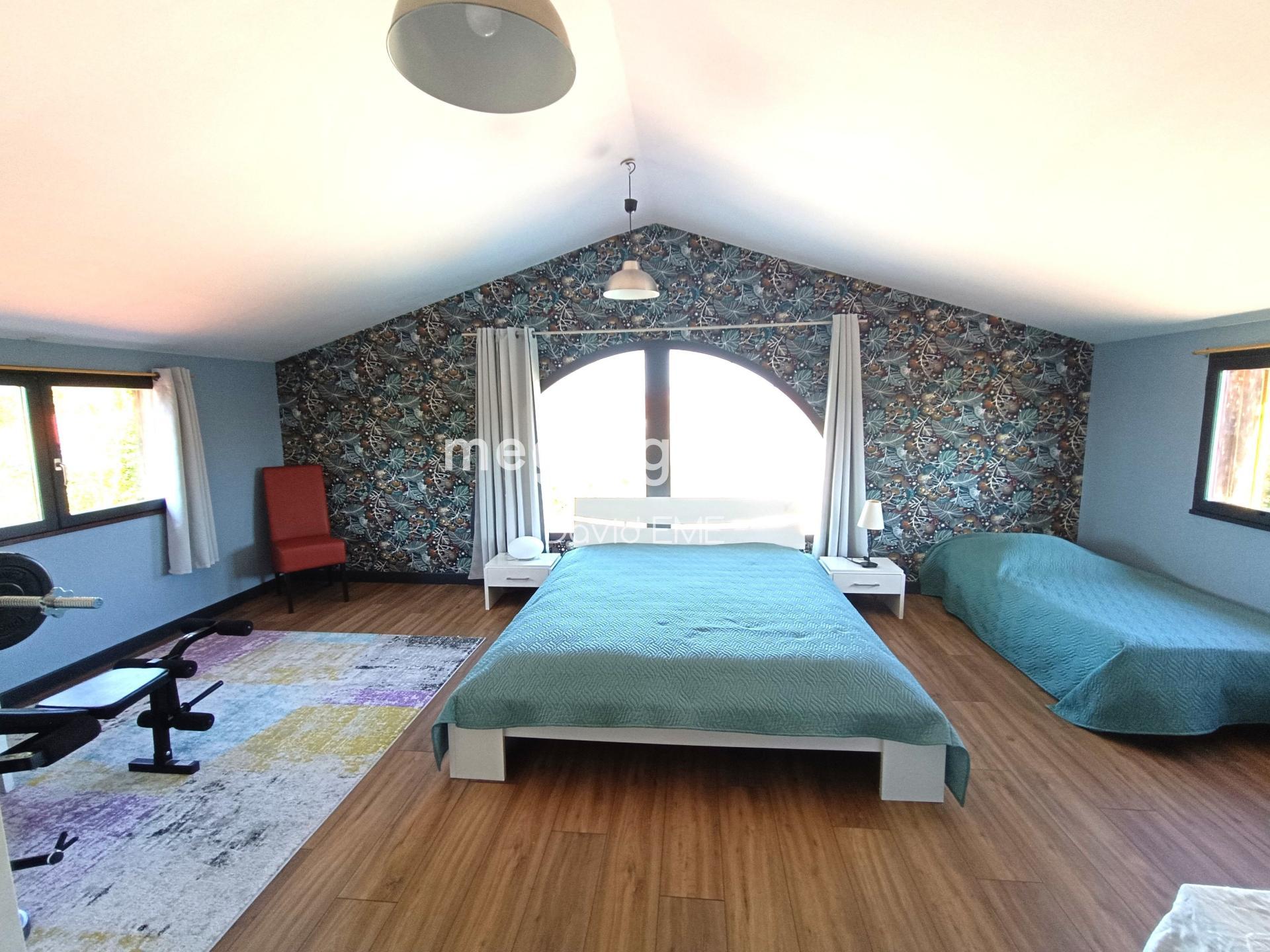 Miniature photo - 11 / 16