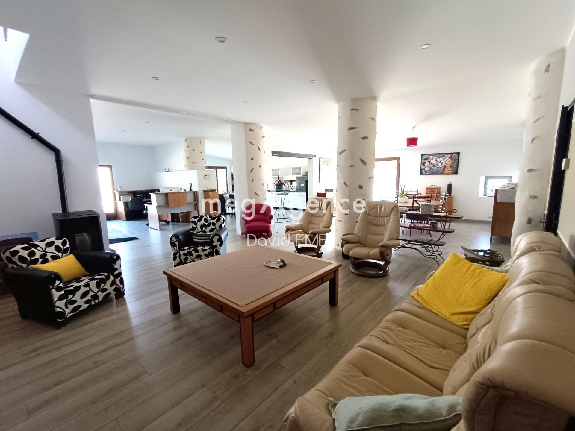 Miniature photo - 9 / 16