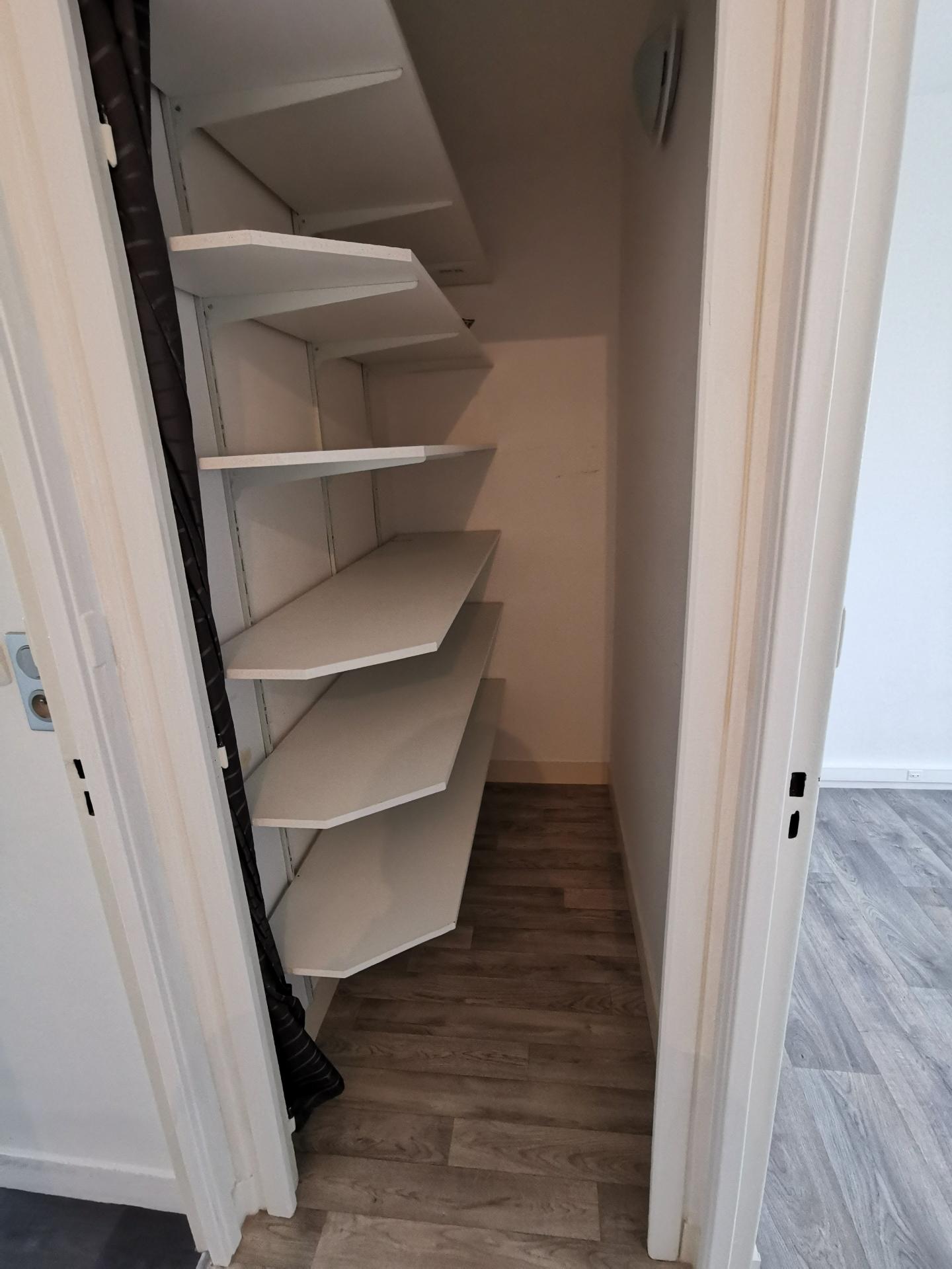 Miniature photo - 4 / 6