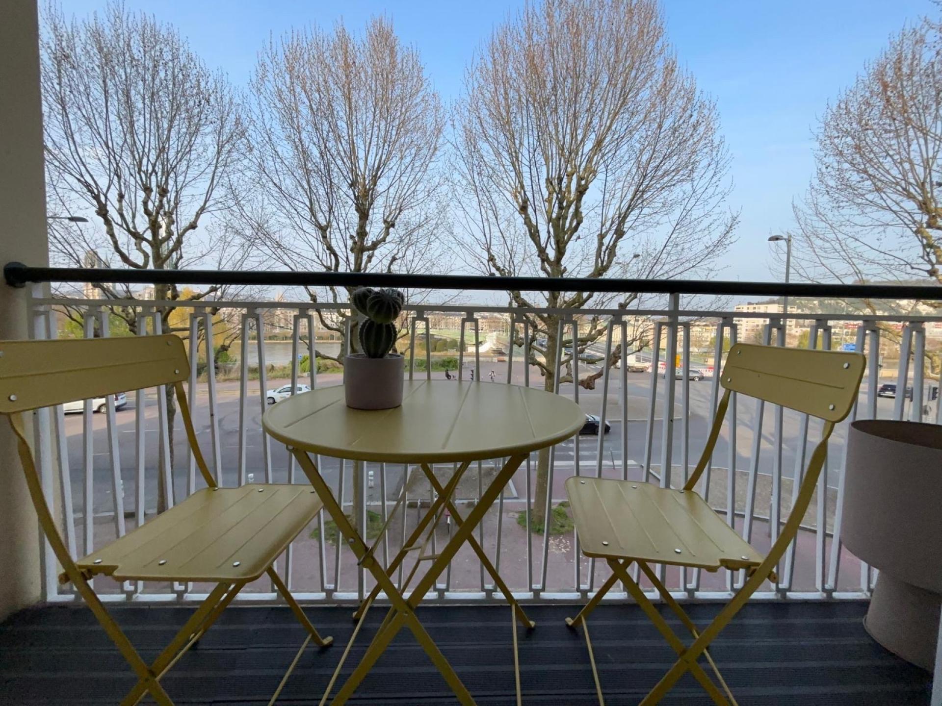 Miniature photo - 8 / 9