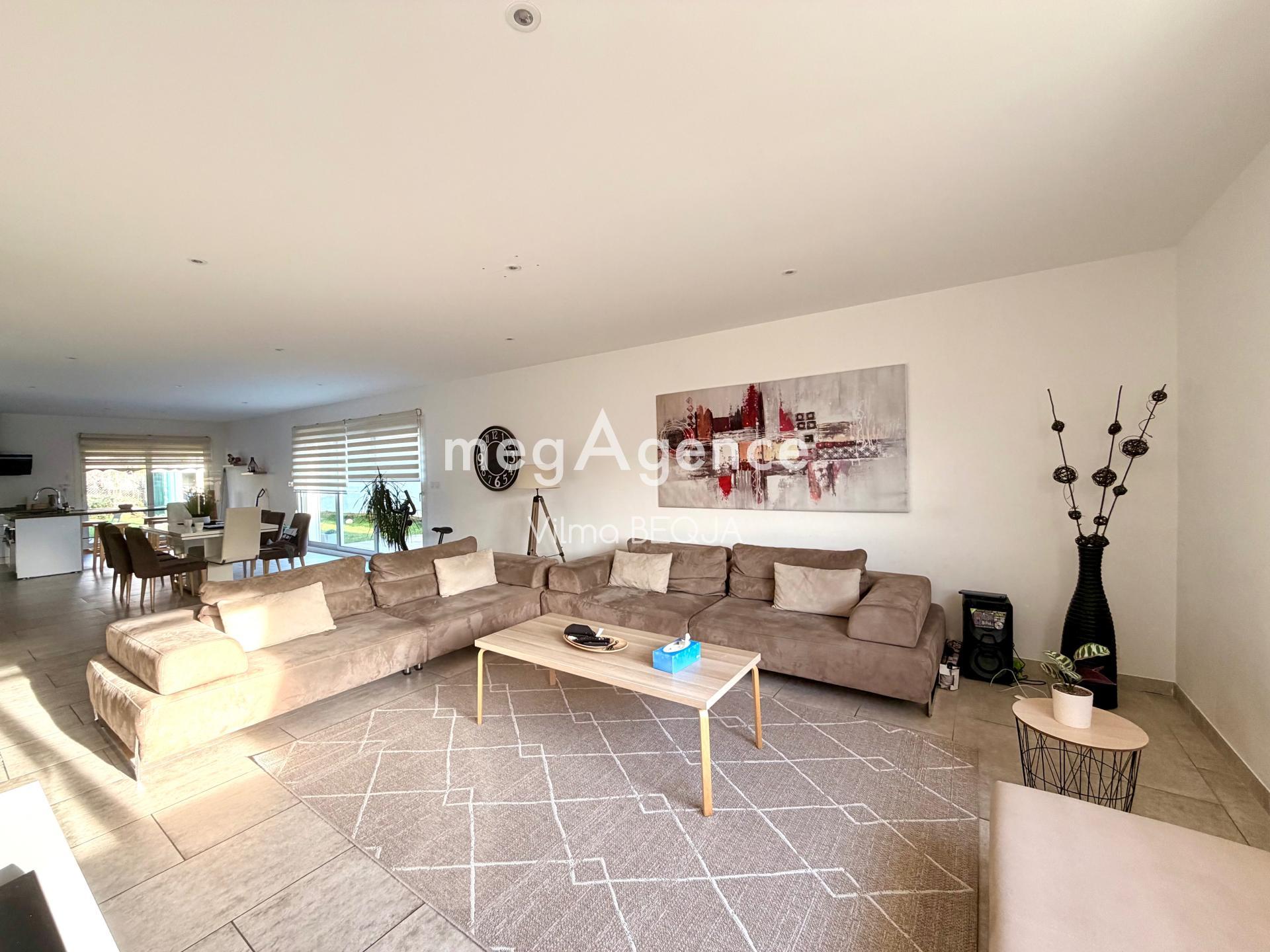 Miniature photo - 3 / 19