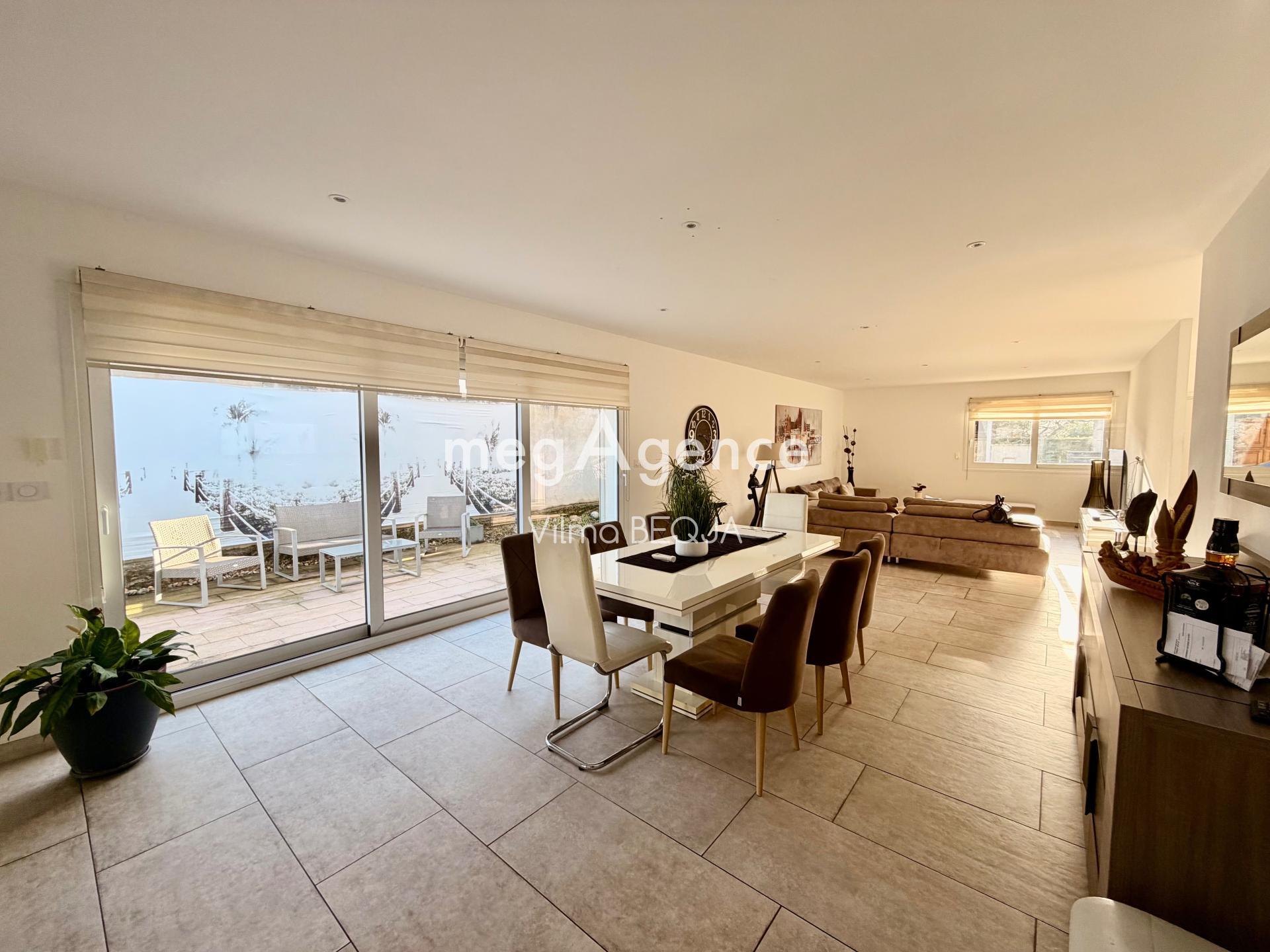 Miniature photo - 9 / 19