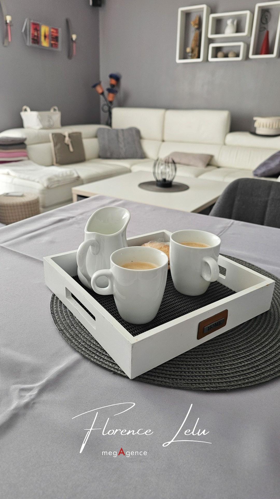 Miniature photo - 8 / 14