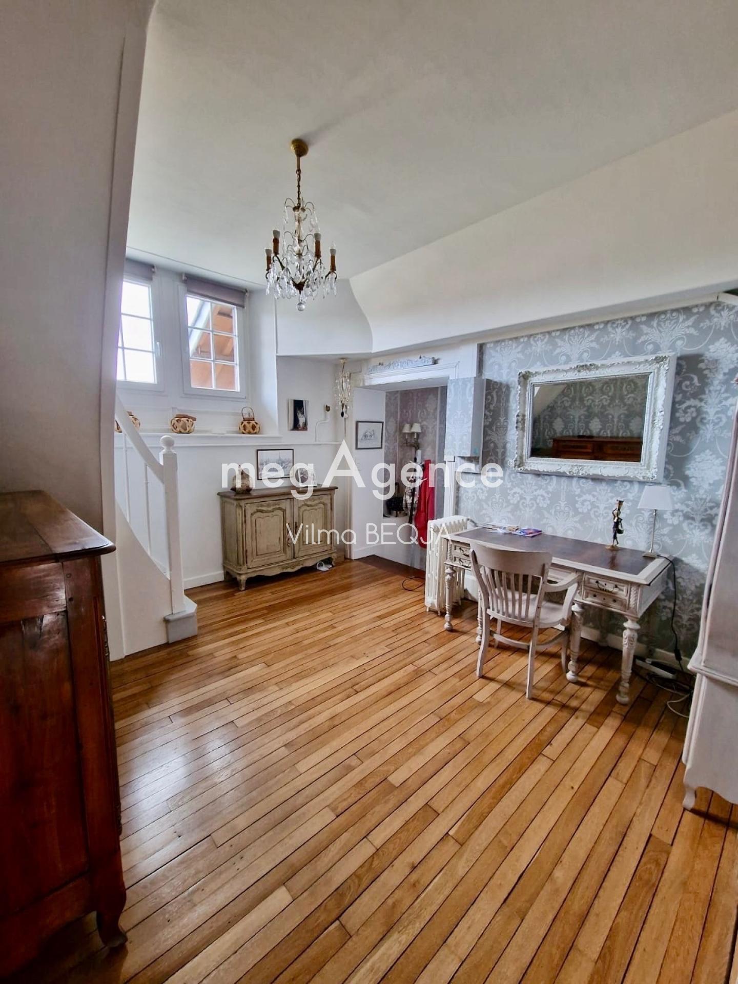 Miniature photo - 8 / 10