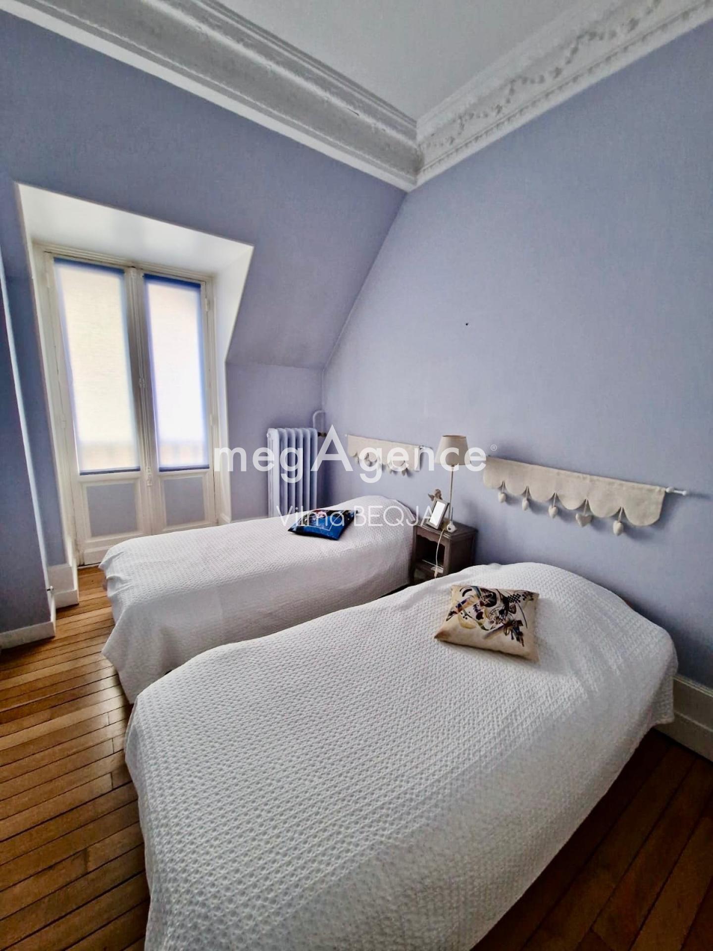 Miniature photo - 7 / 10