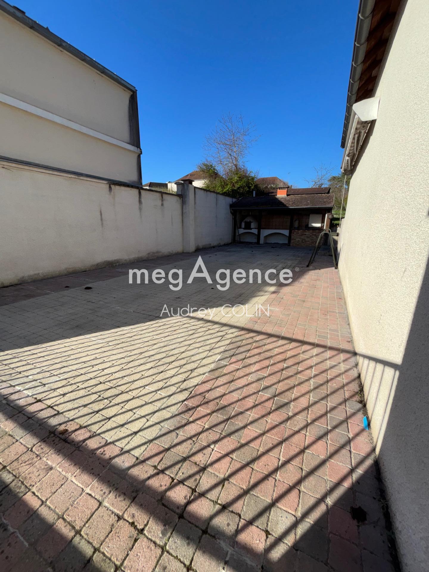 Miniature photo - 16 / 17