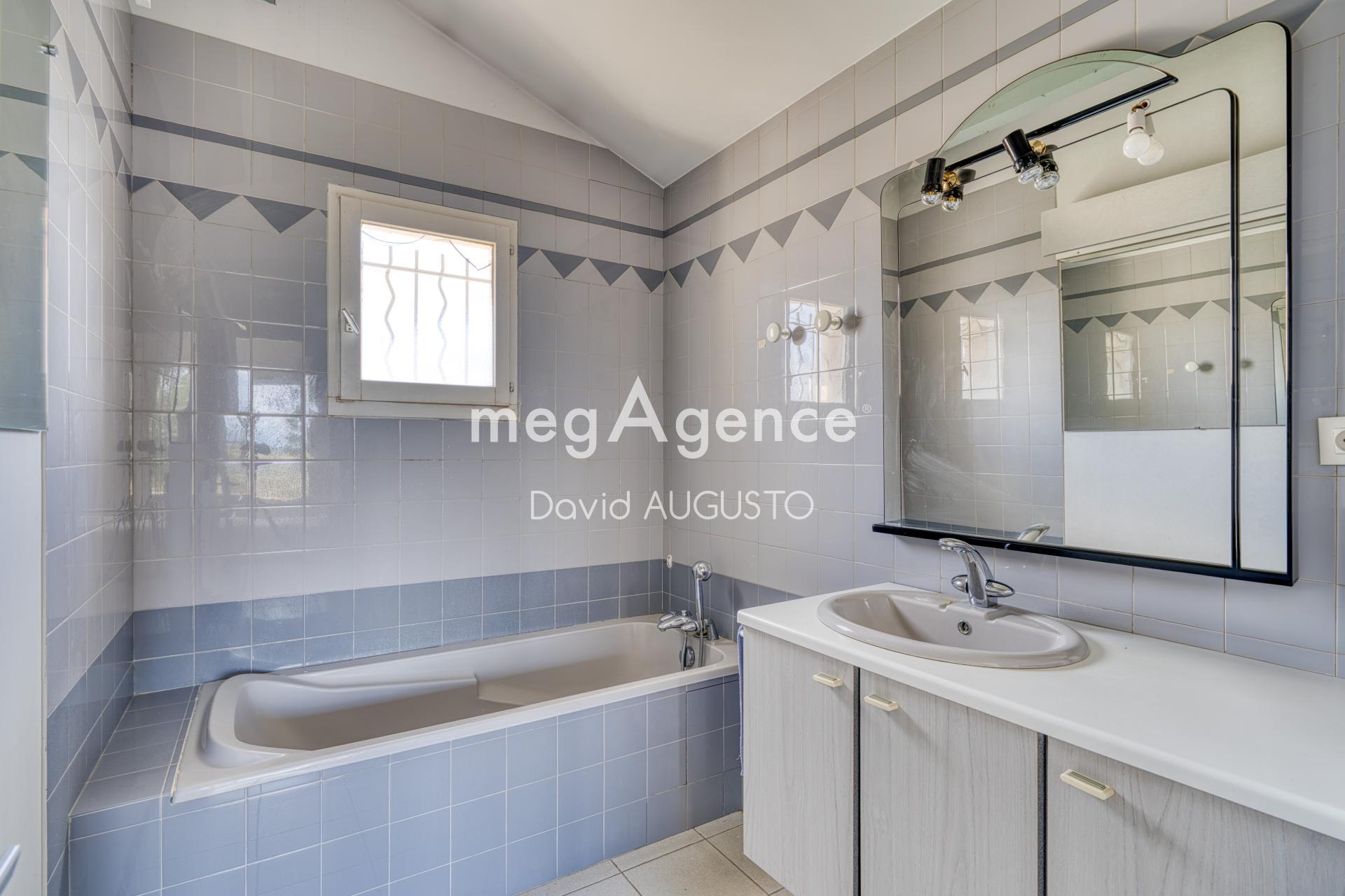 Miniature photo - 9 / 12