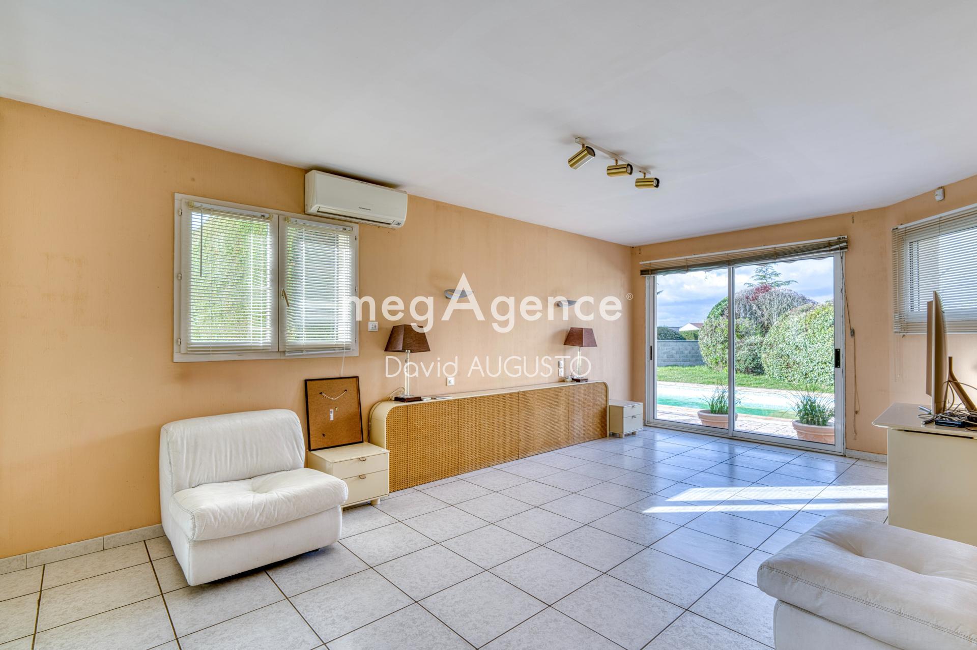 Miniature photo - 11 / 12