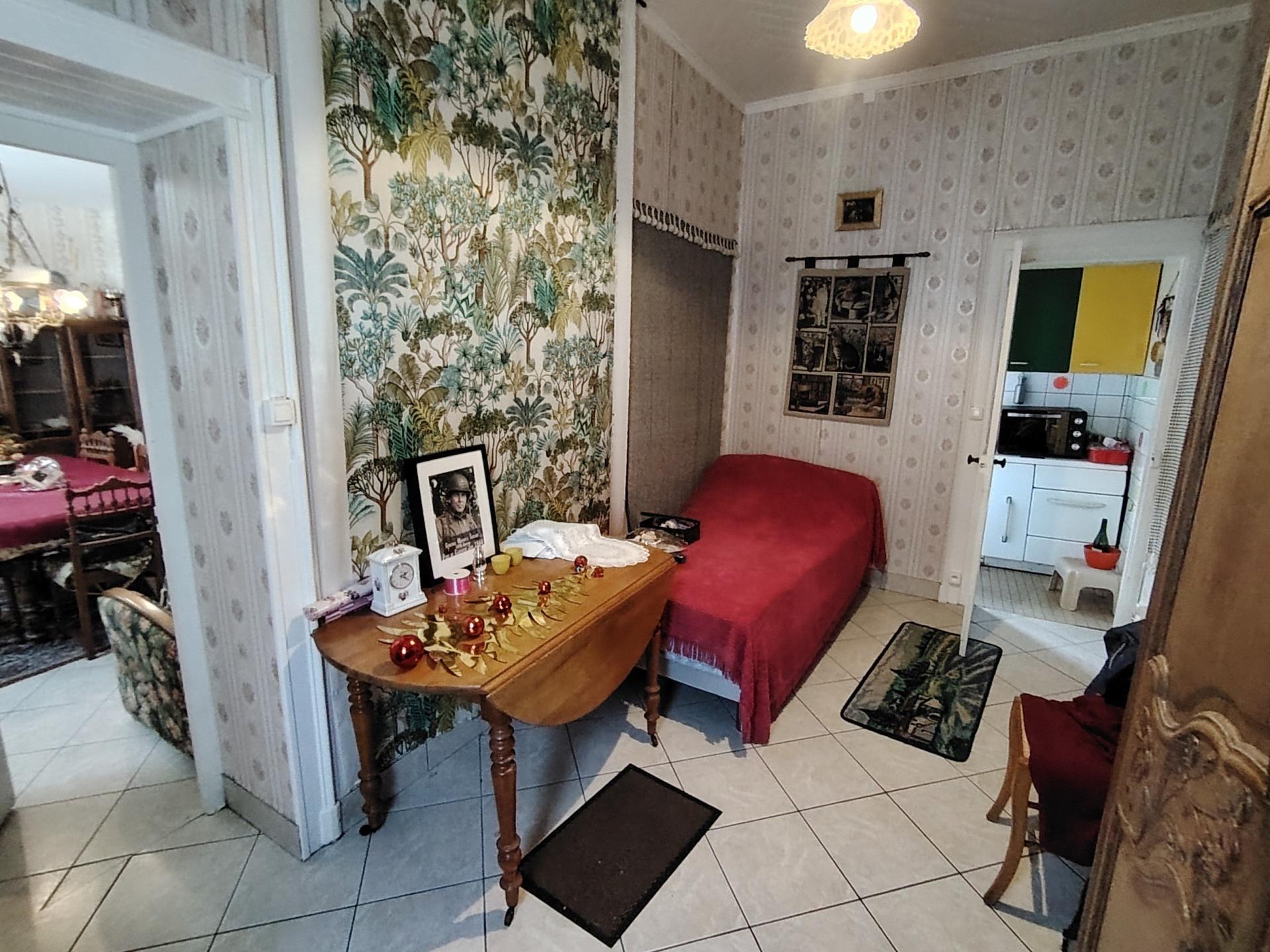 Miniature photo - 10 / 20