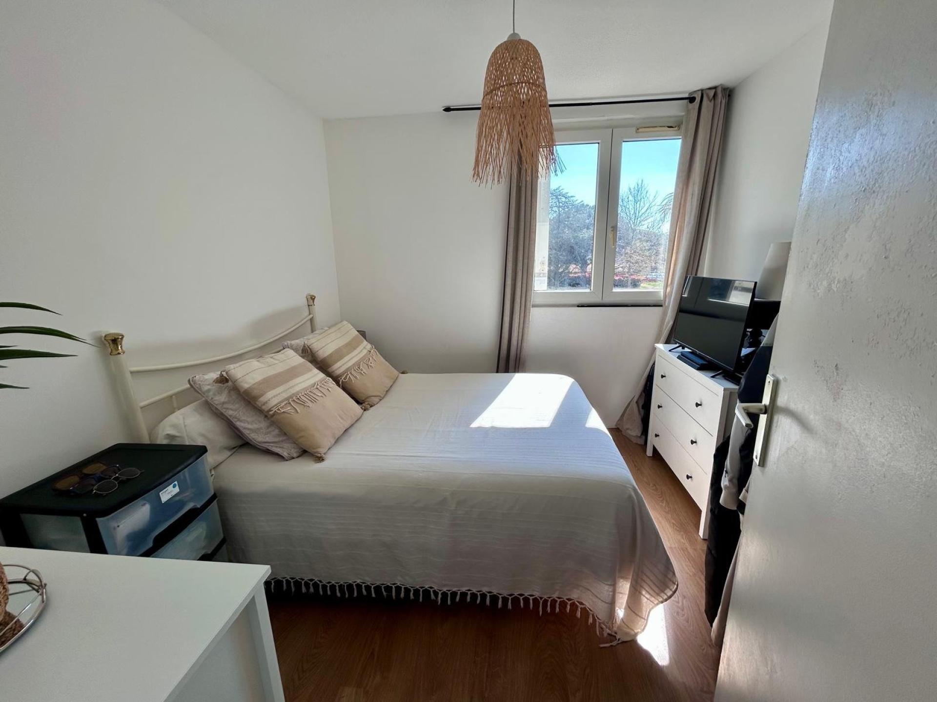 Miniature photo - 2 / 5