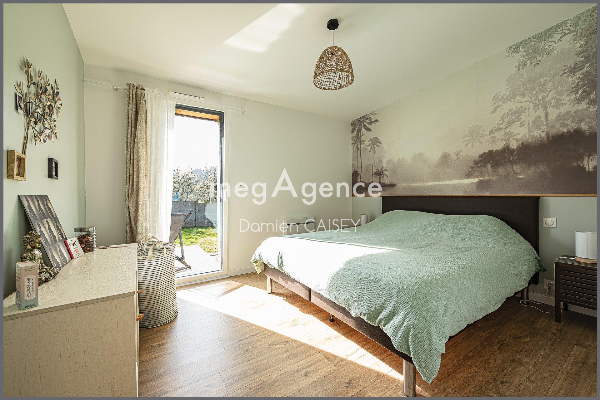 Miniature photo - 10 / 20