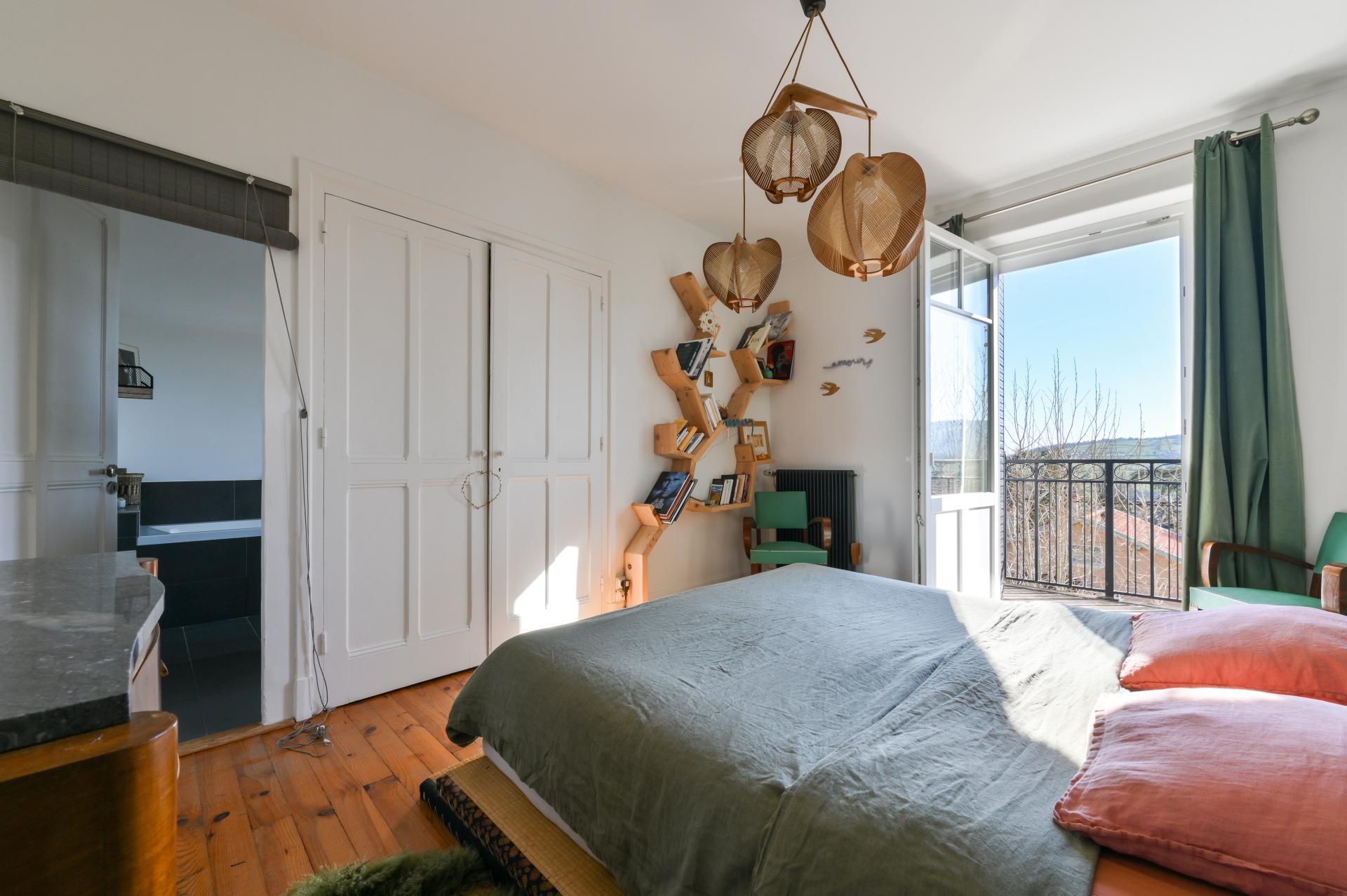 Miniature photo - 7 / 15