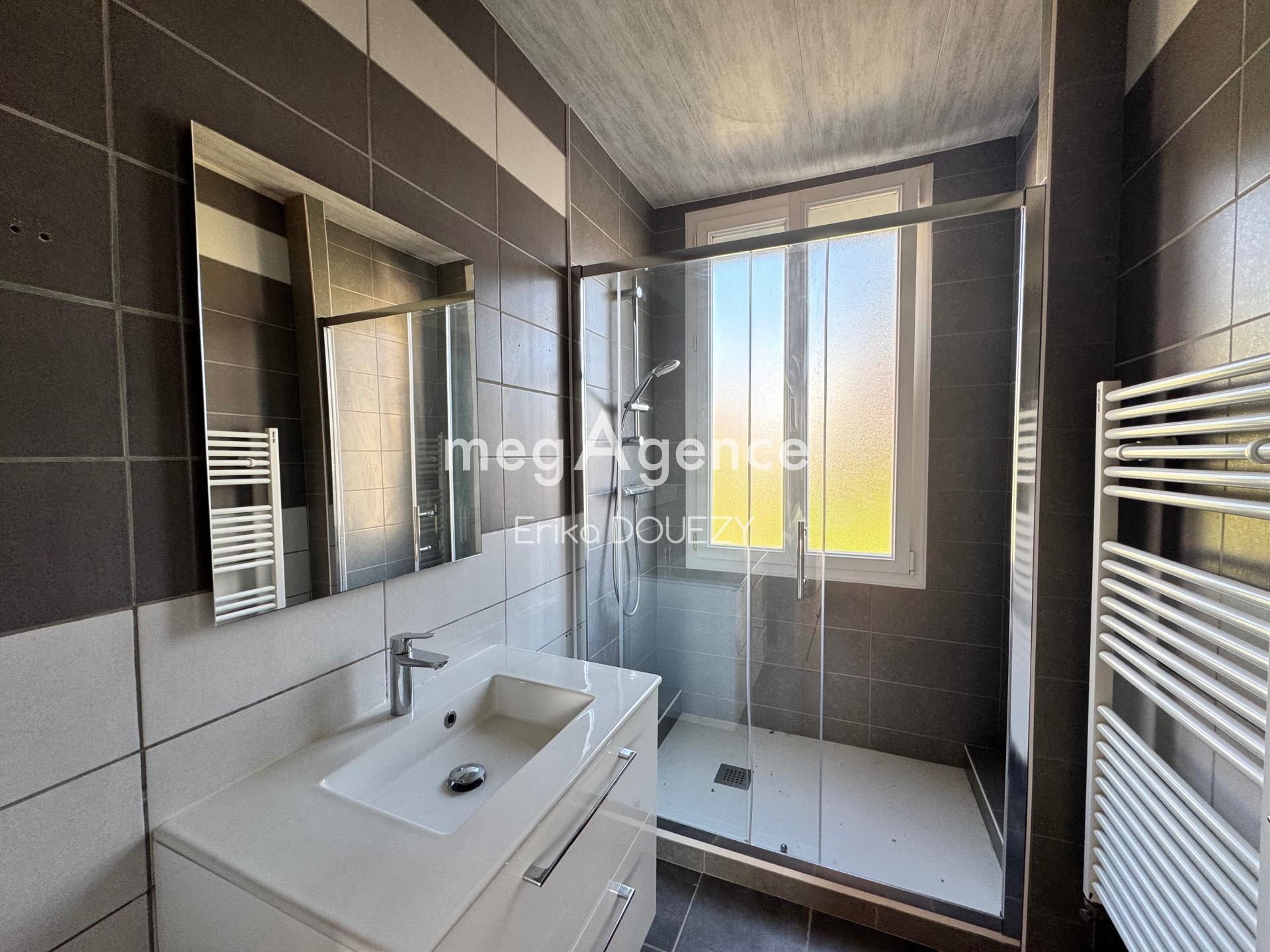 Miniature photo - 12 / 13