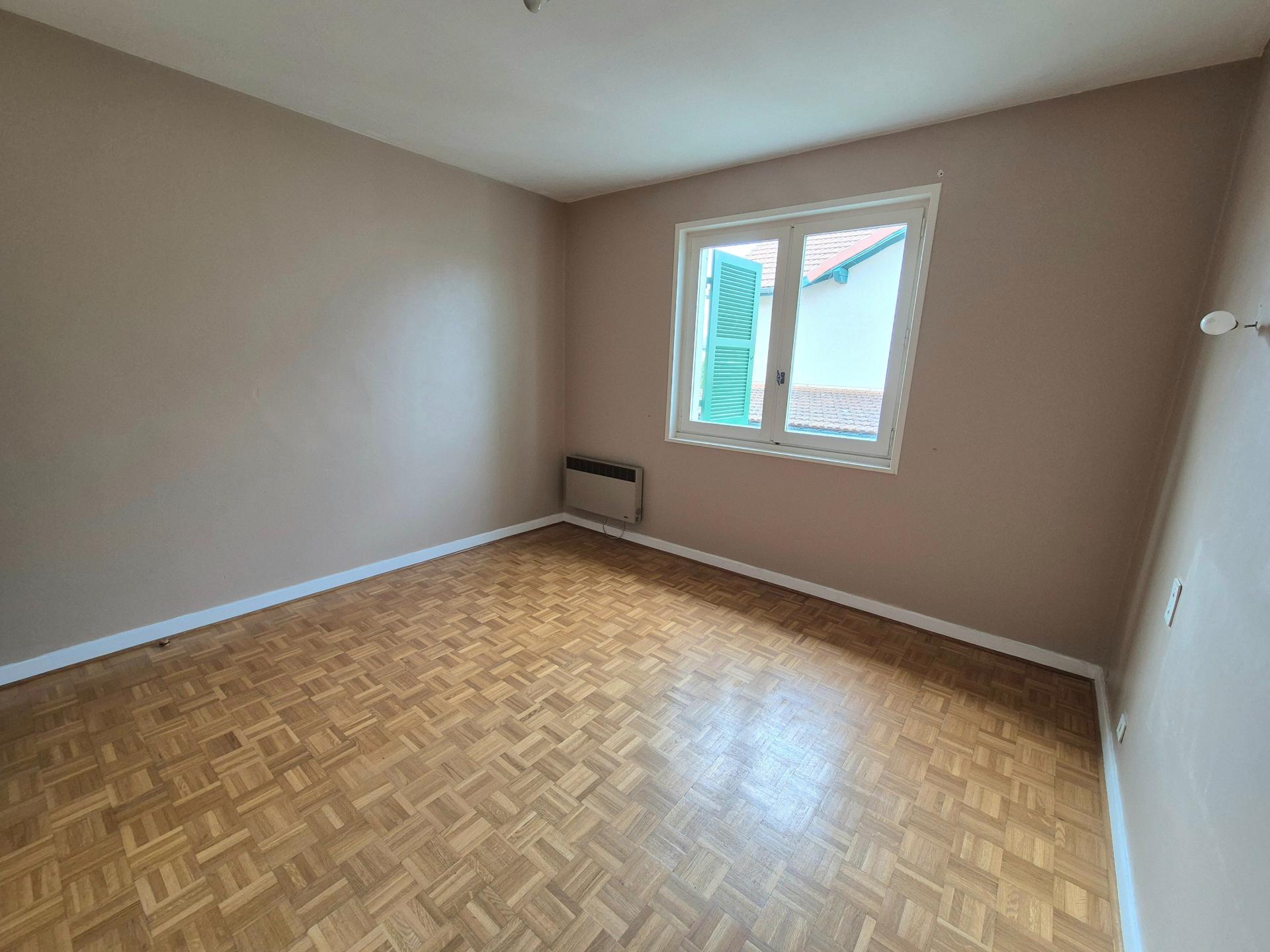 Miniature photo - 11 / 20