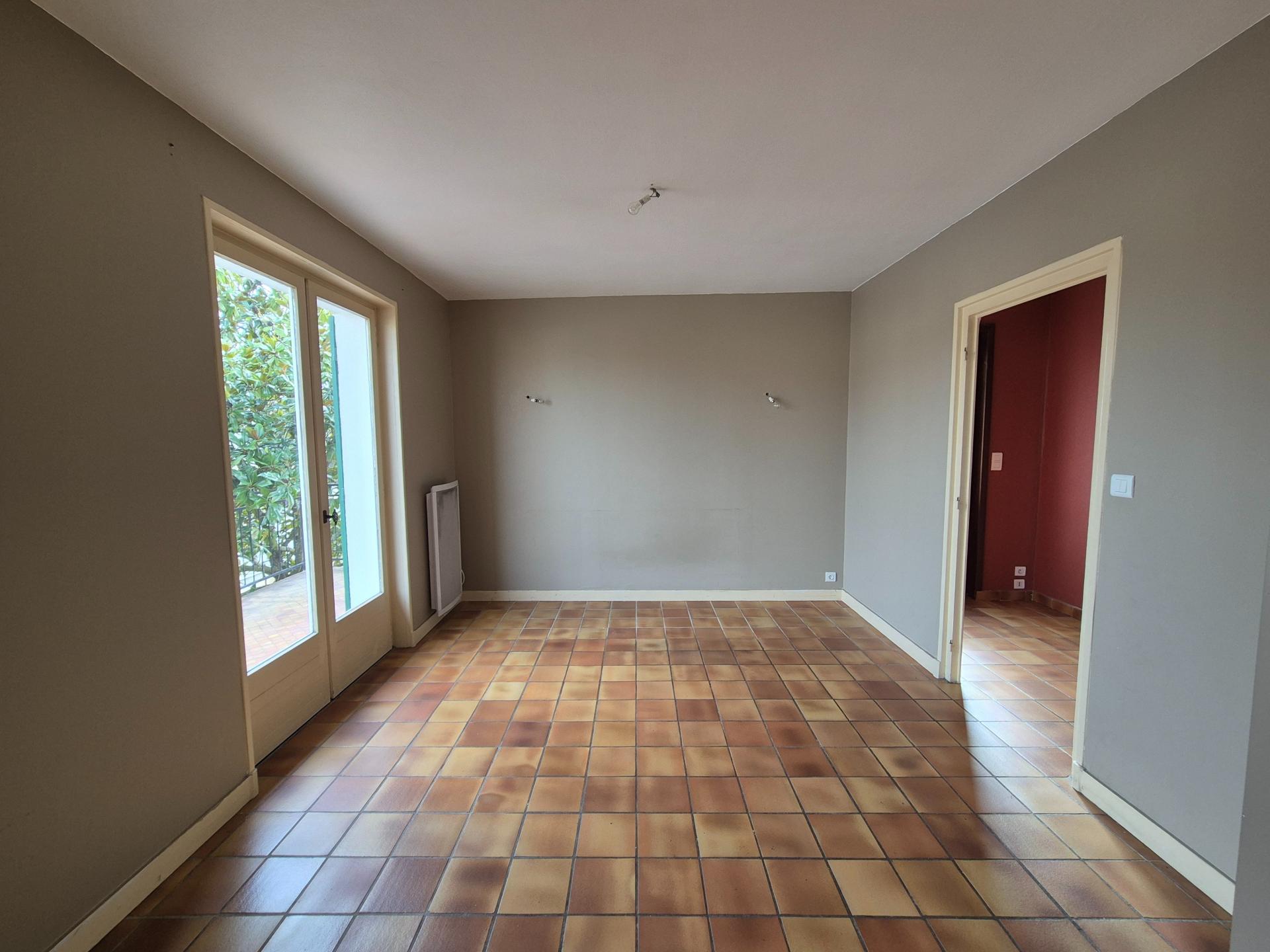 Miniature photo - 5 / 20