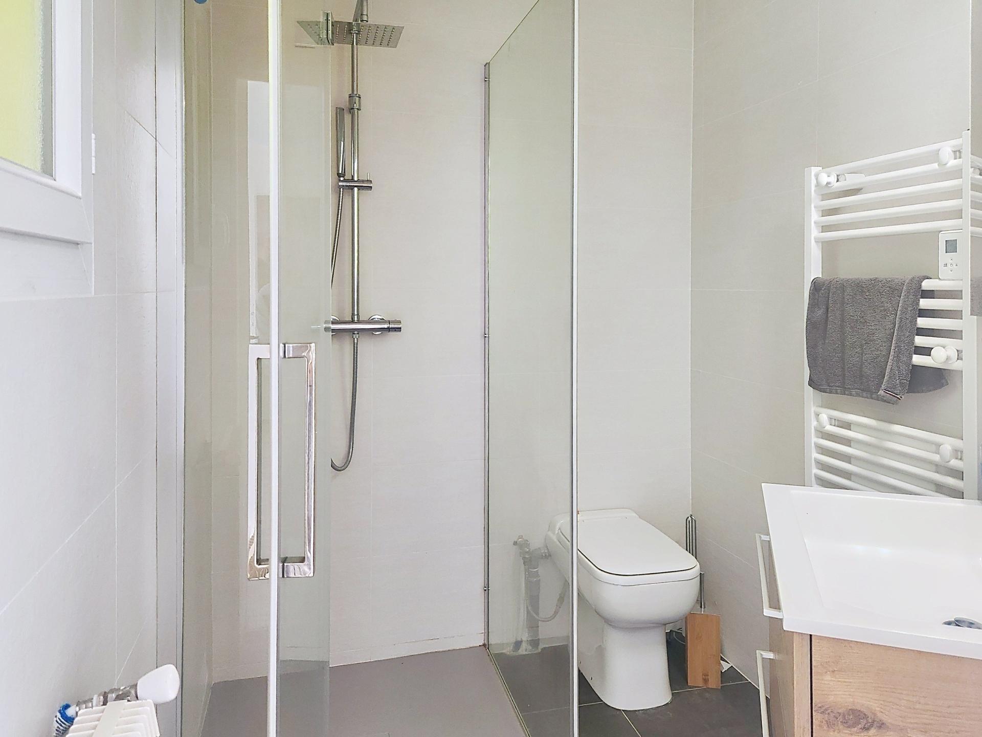 Miniature photo - 7 / 12