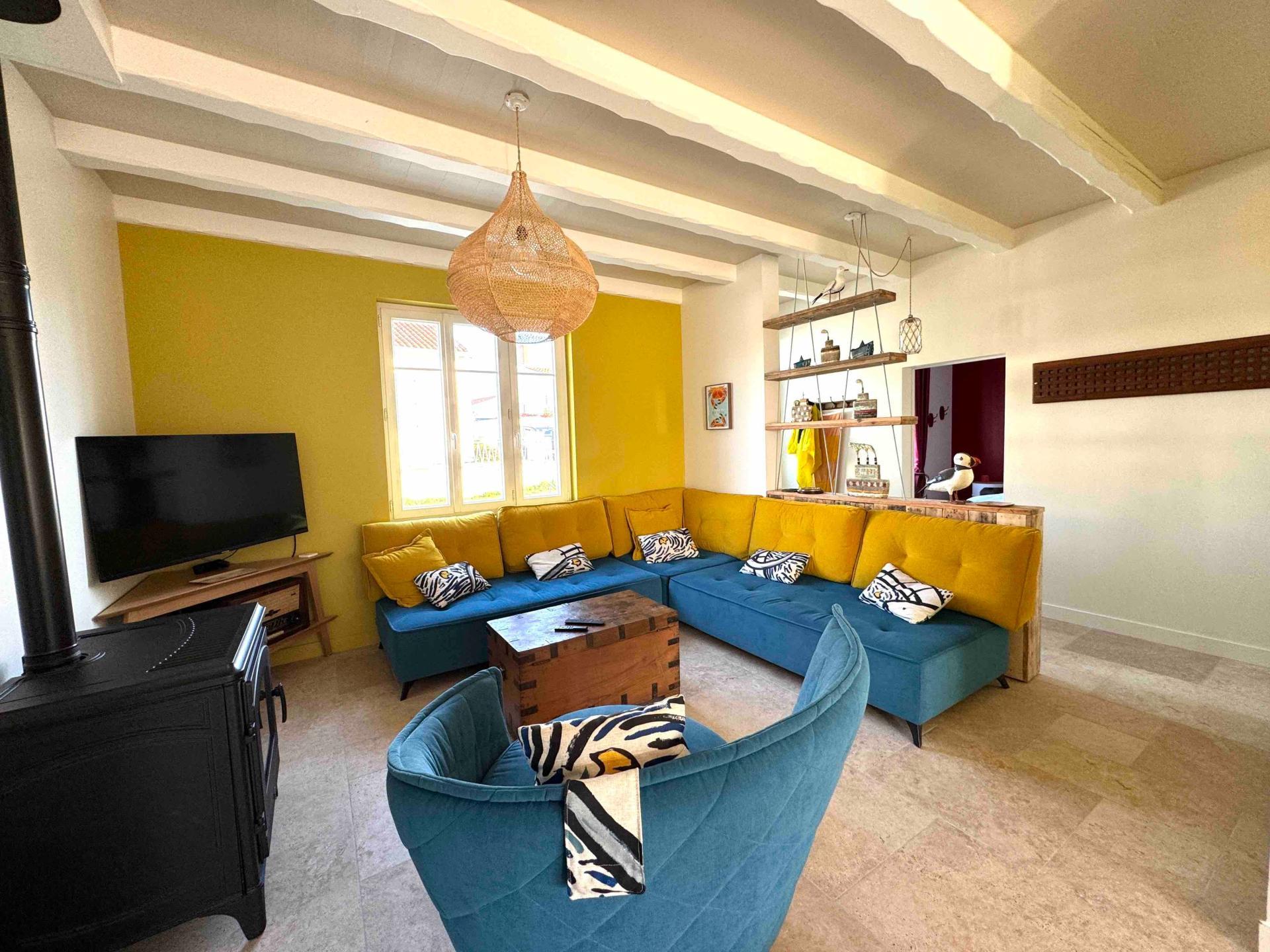 Miniature photo - 9 / 16