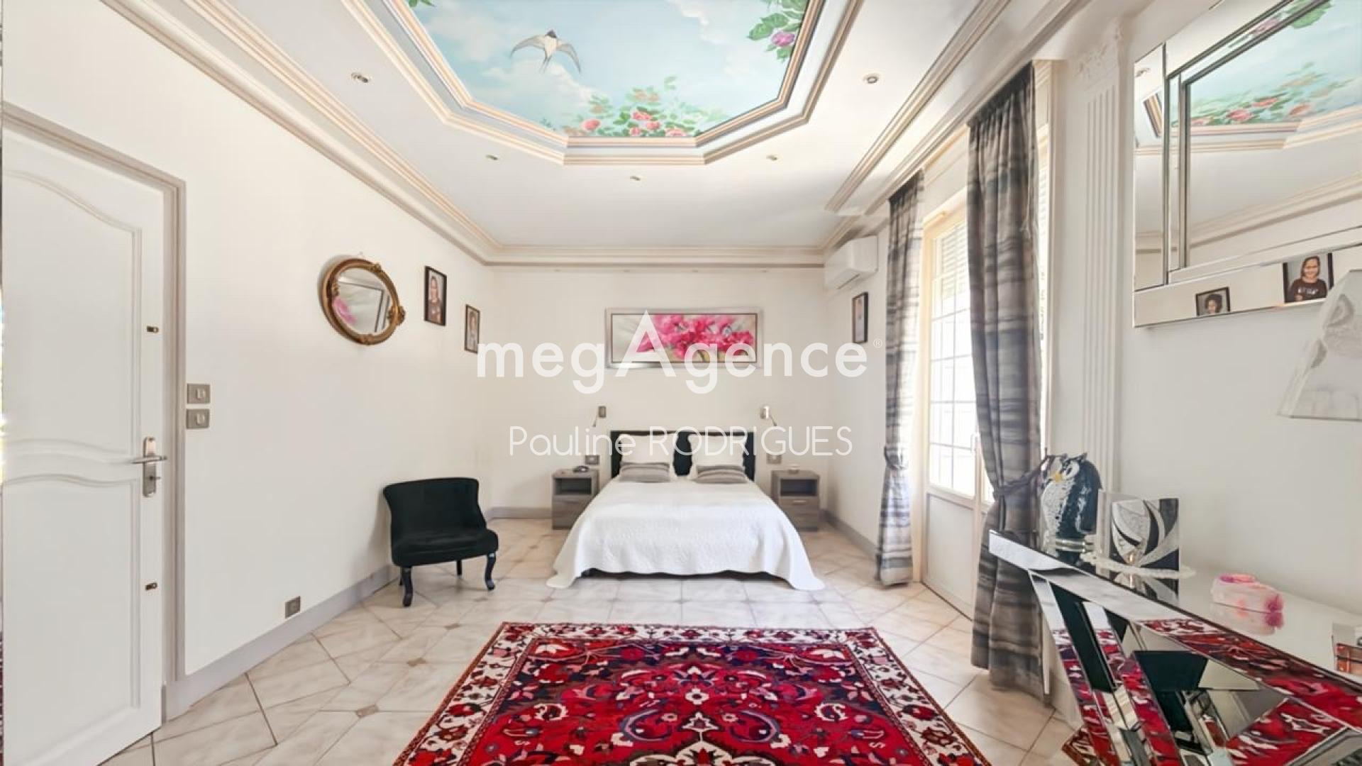 Miniature photo - 4 / 12