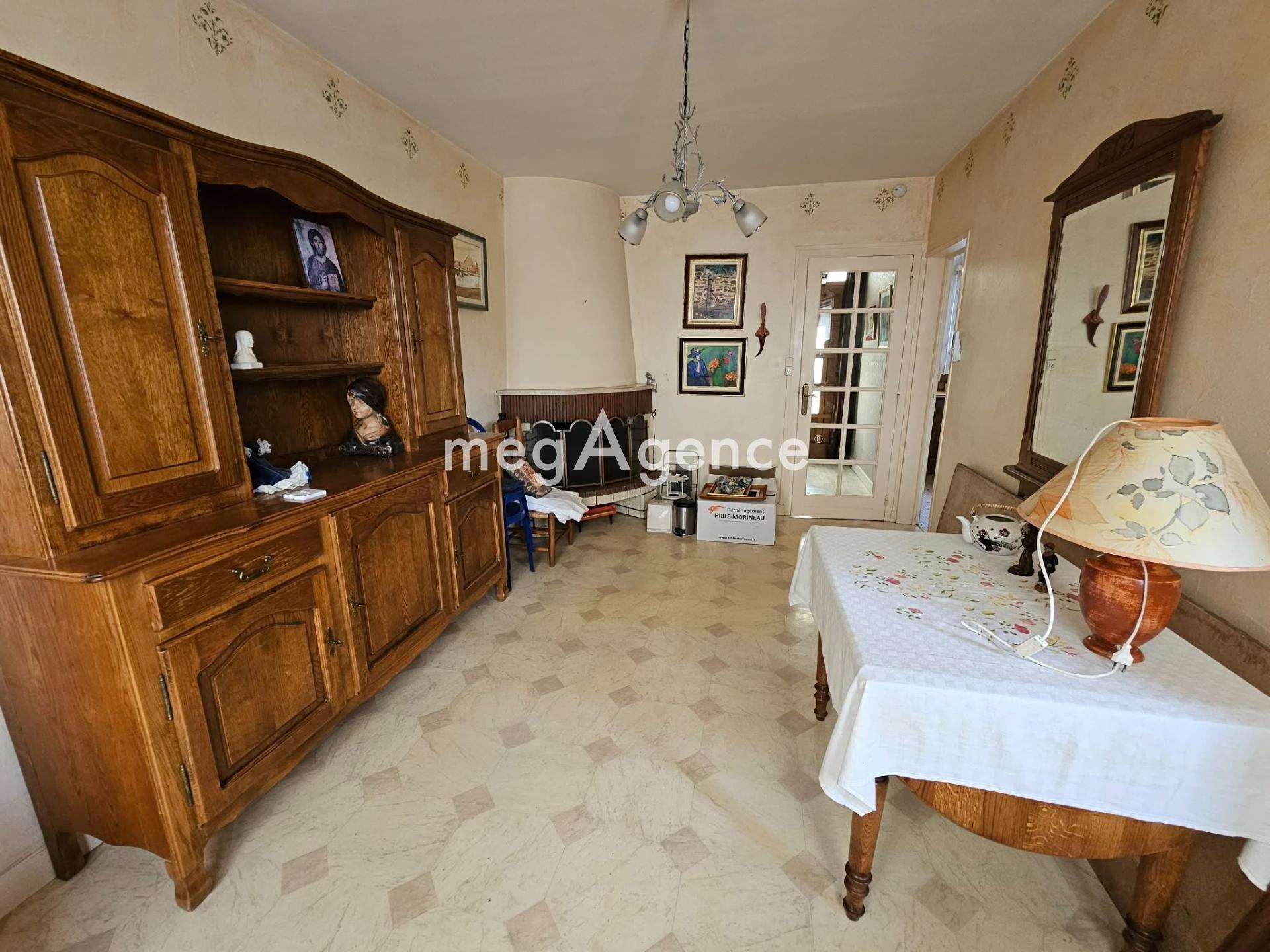 Miniature photo - 2 / 13