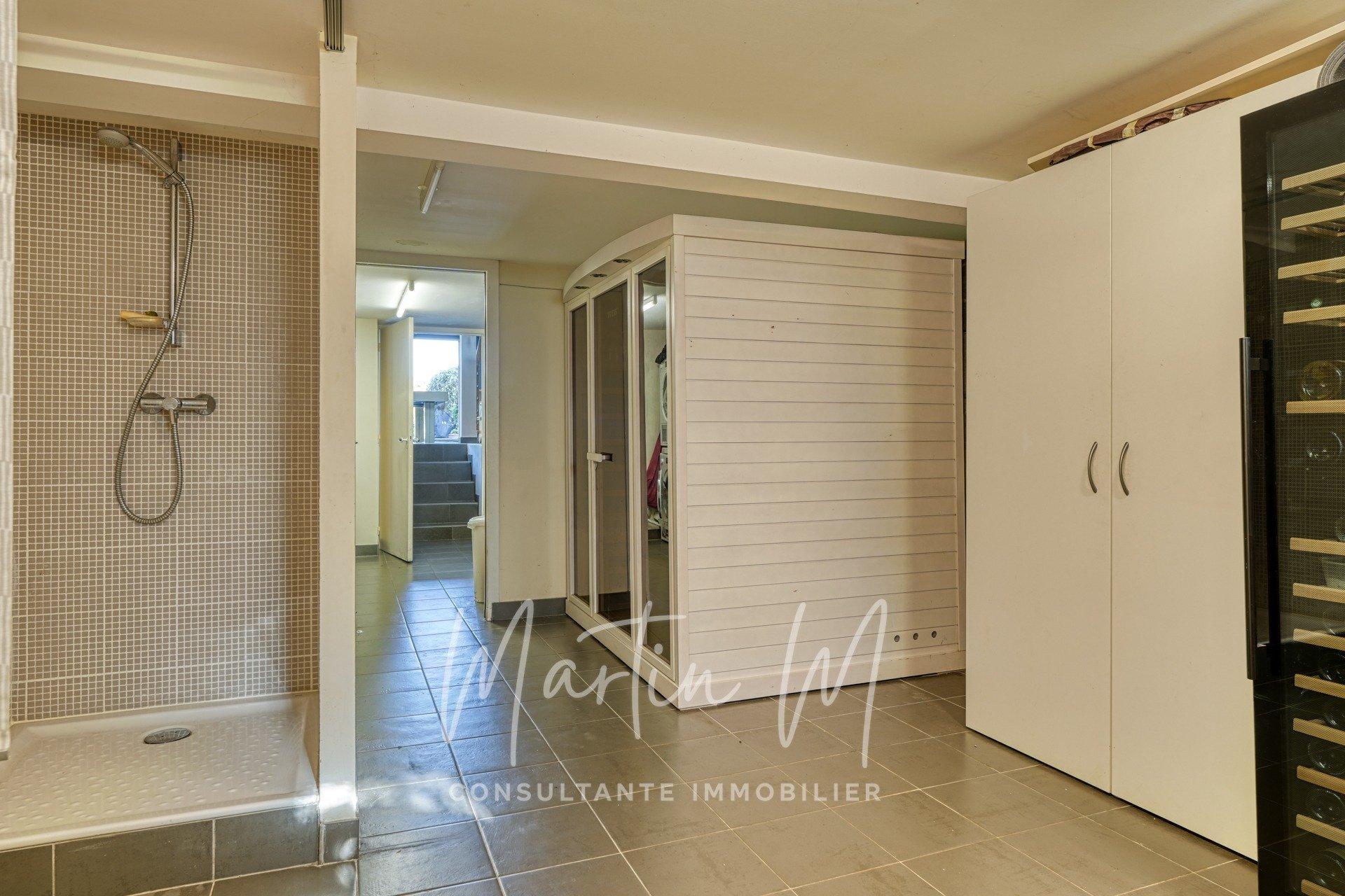 Miniature photo - 15 / 20