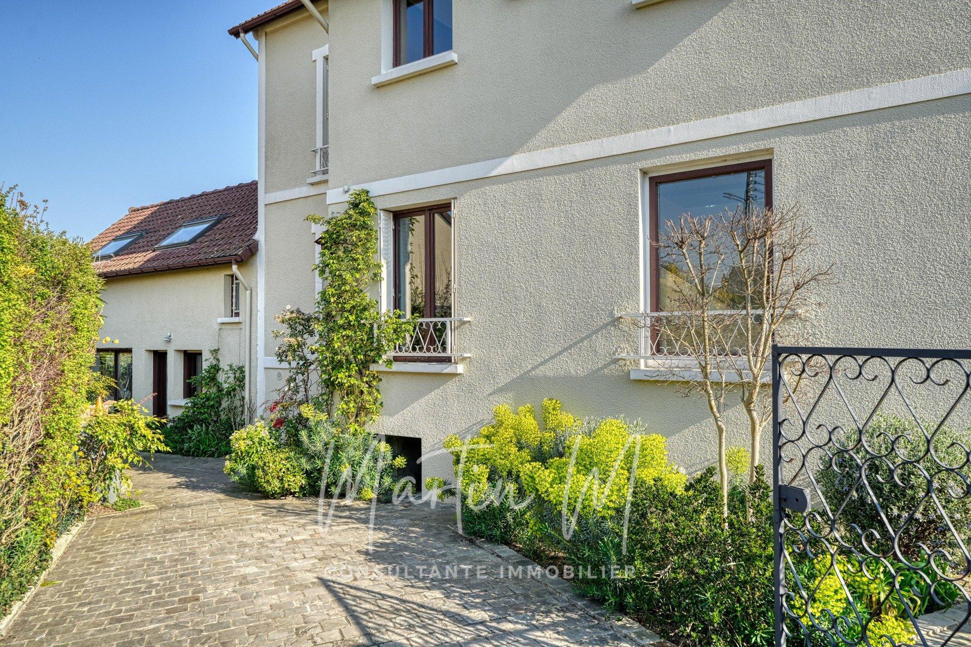 Miniature photo - 20 / 20